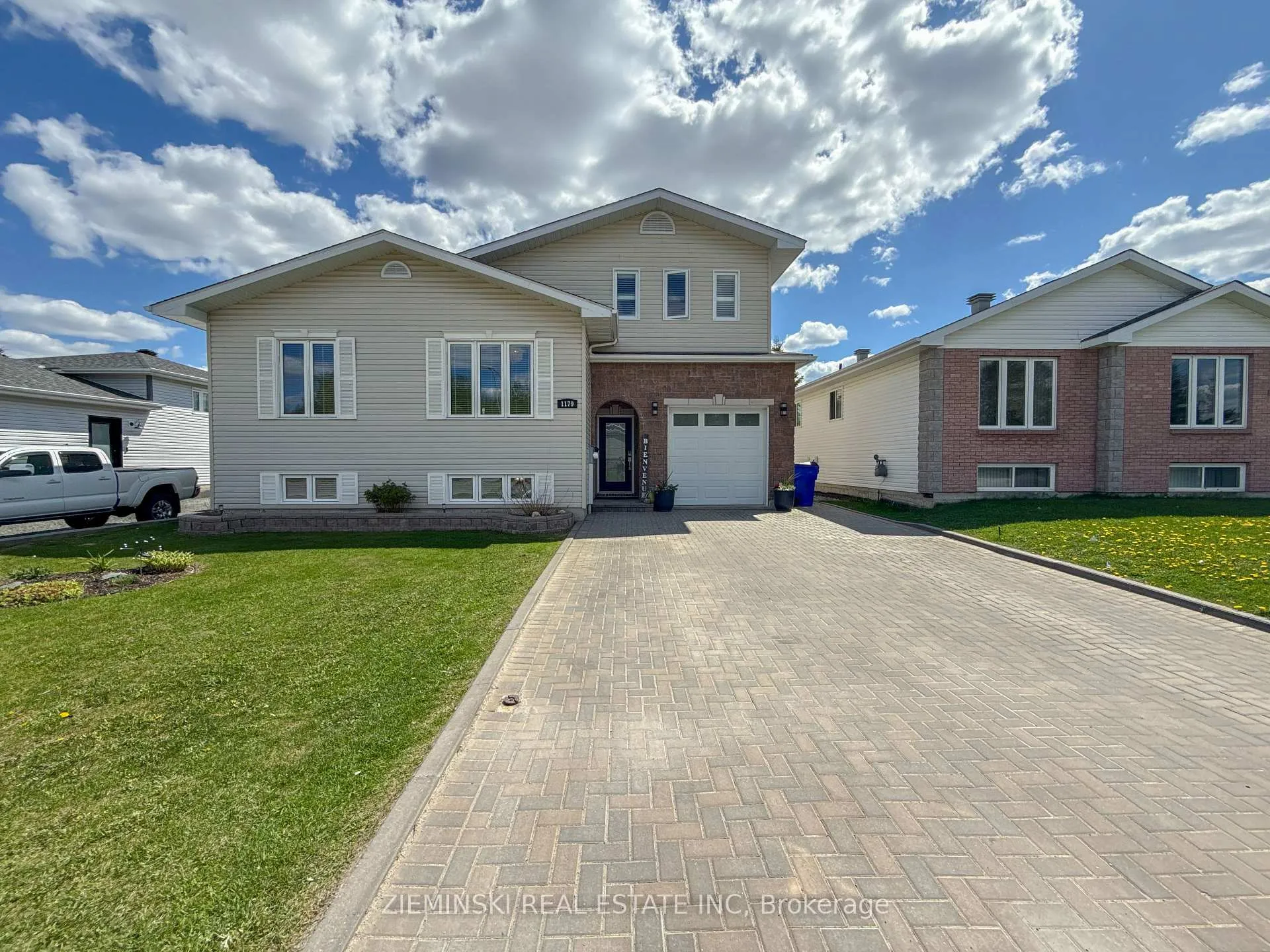 Photo 1 of 1179 Park Avenue, Timmins, MTJ - Main Area — HOMEH
