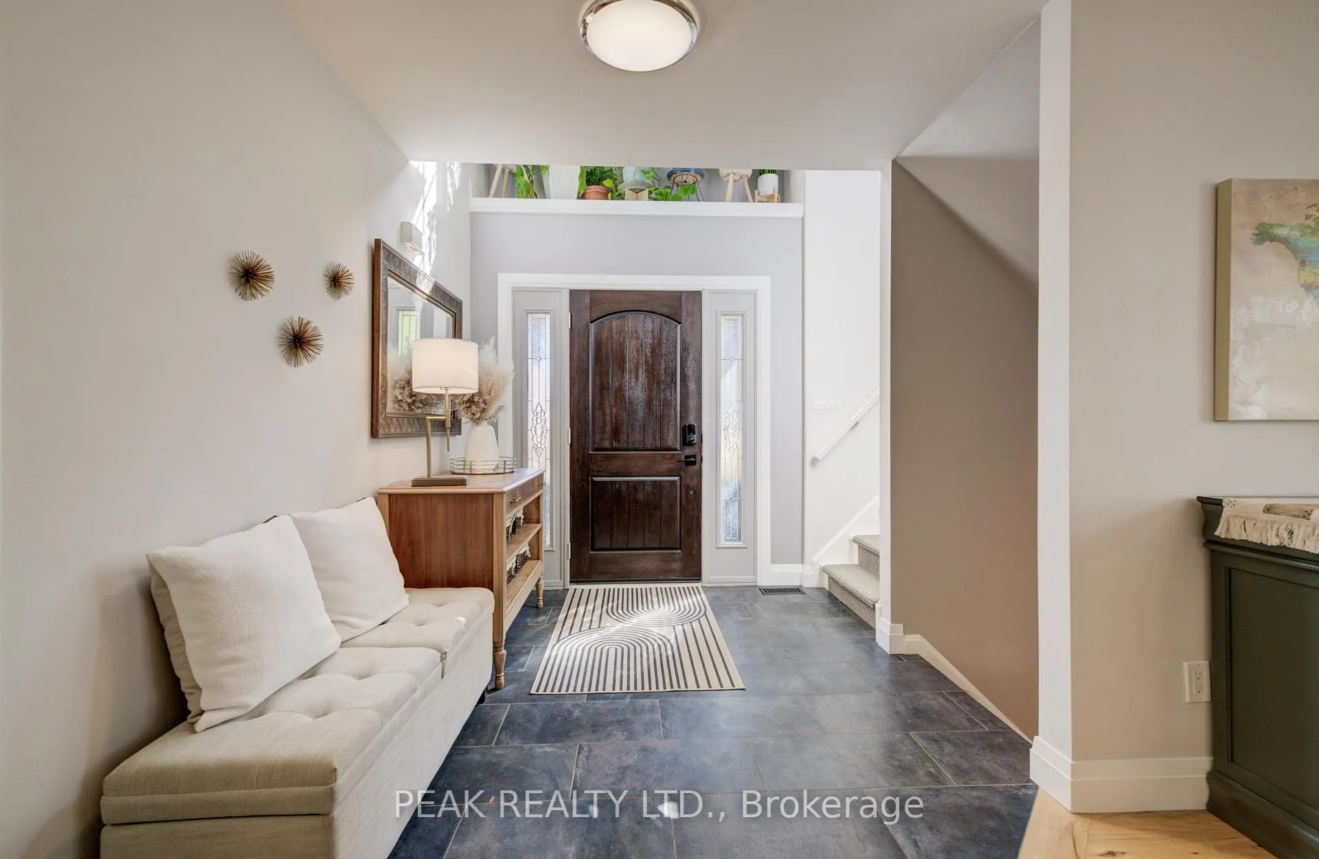 Photo 3 of 110 Laschinger Boulevard, Wilmot — HOMEH