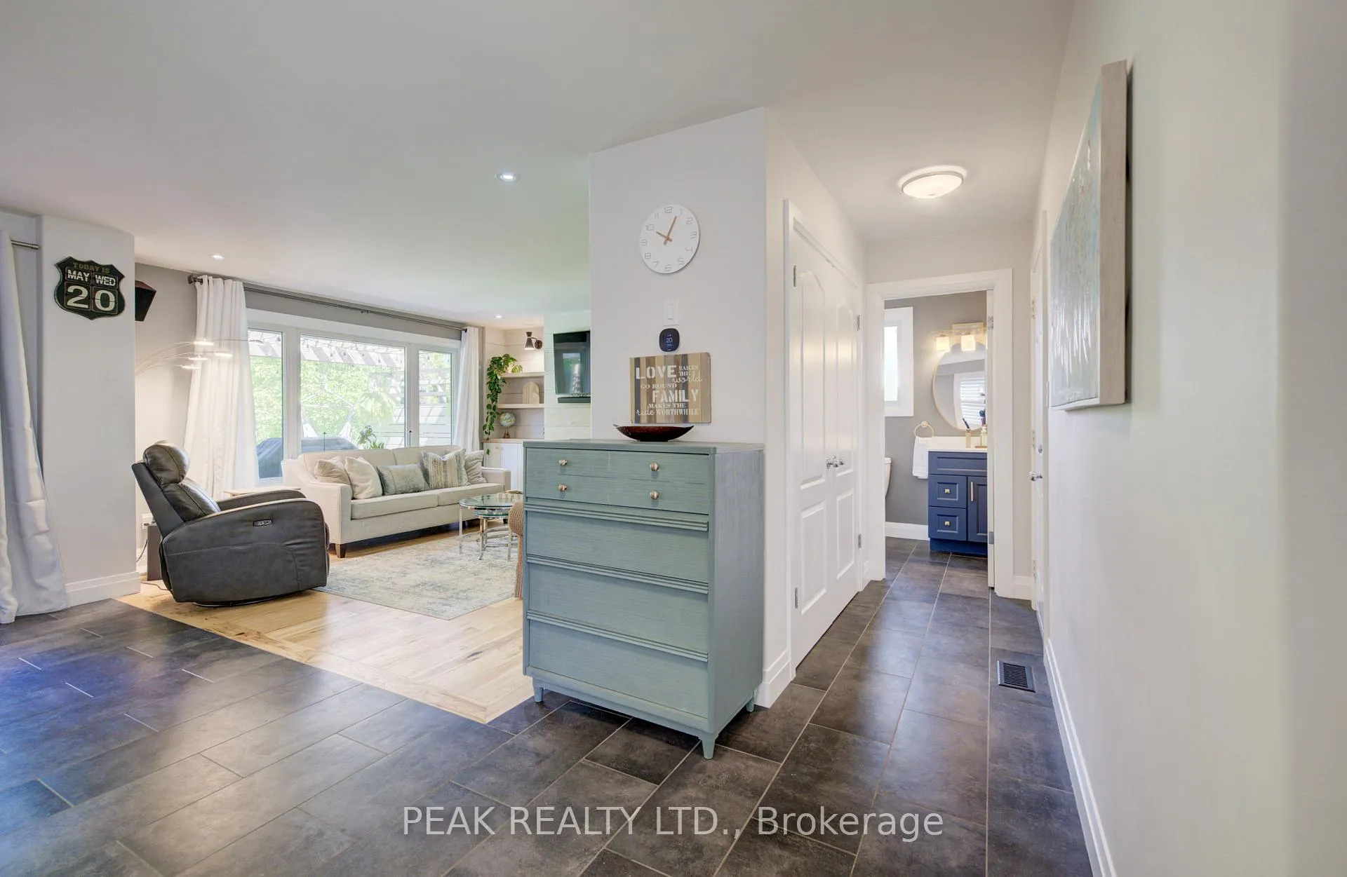 Photo 6 of 110 Laschinger Boulevard, Wilmot — HOMEH