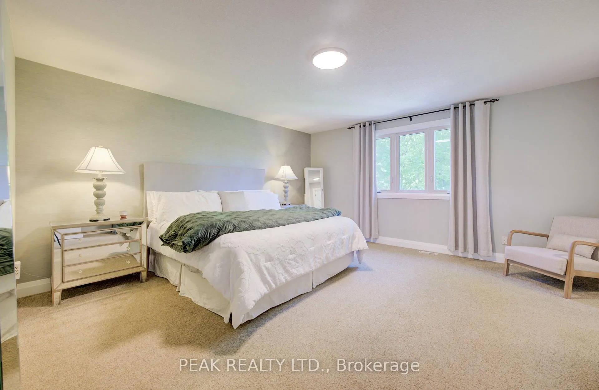 Photo 27 of 110 Laschinger Boulevard, Wilmot — HOMEH
