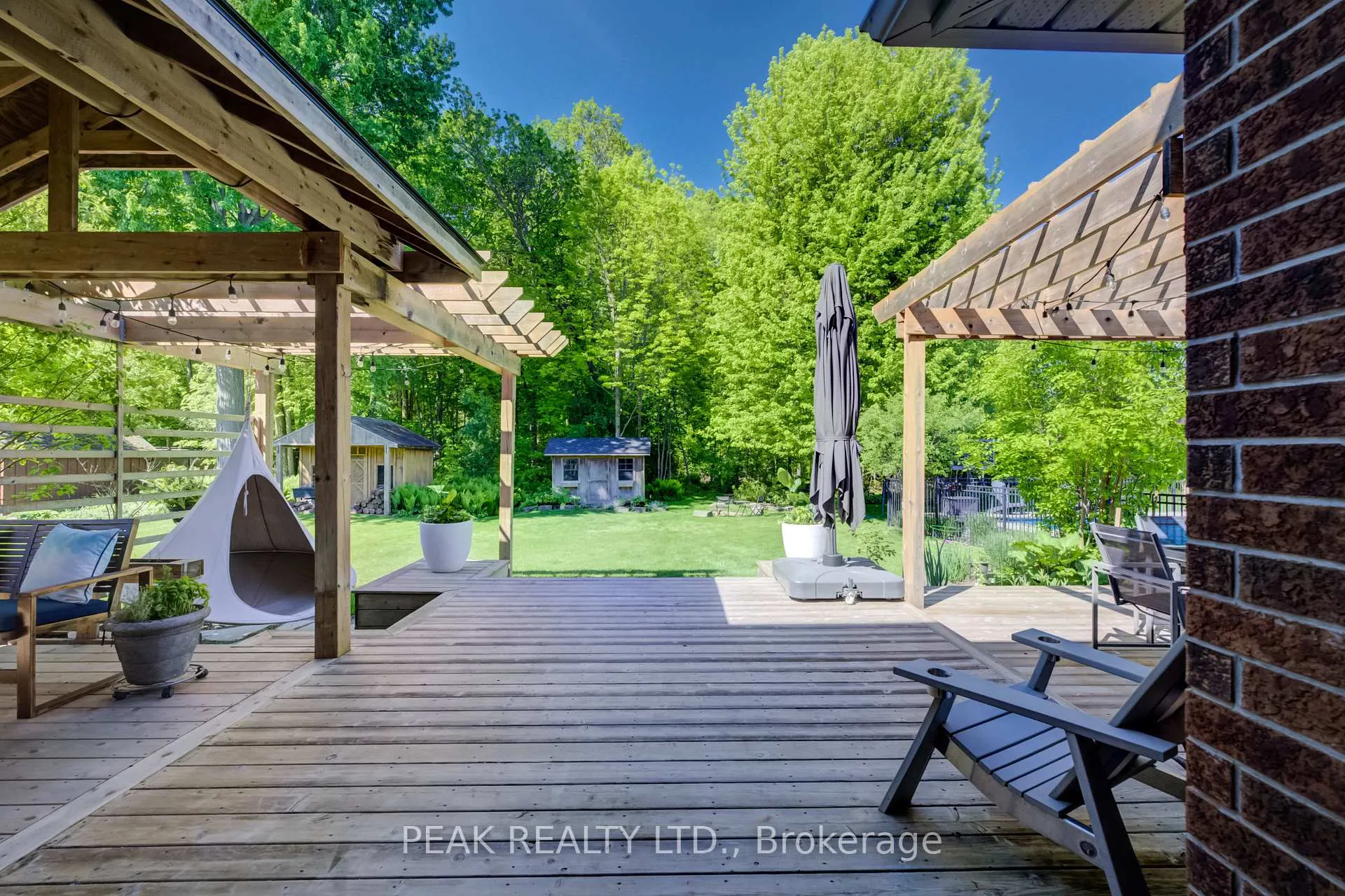 Photo 40 of 110 Laschinger Boulevard, Wilmot — HOMEH