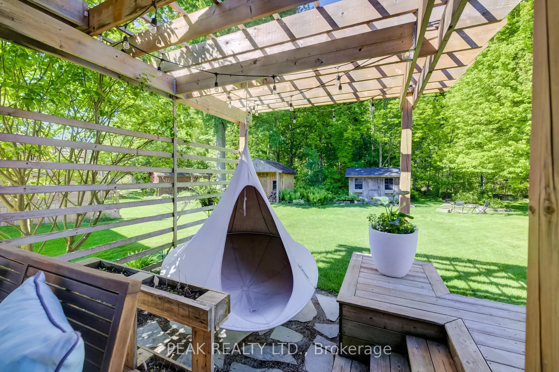 Photo 42 of 110 Laschinger Boulevard, Wilmot — HOMEH