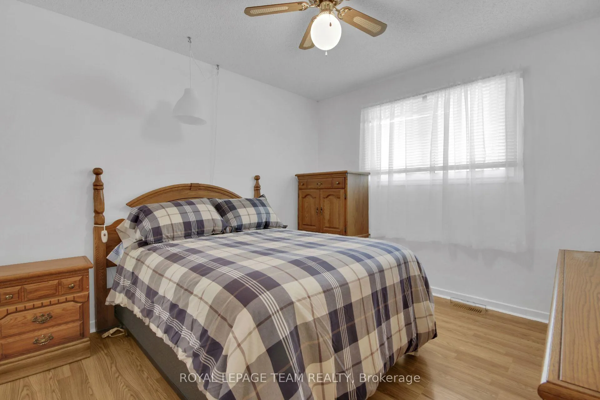 Photo 20 of 929 Munro Drive, McNab/Braeside, Mcnab/Braeside Twps — HOMEH