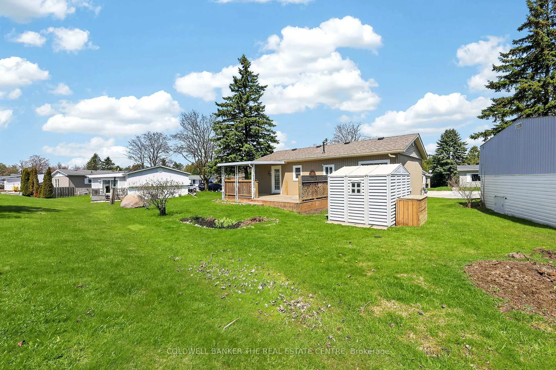Photo 27 of 73 Linden Lane, Innisfil, Rural Innisfil — HOMEH