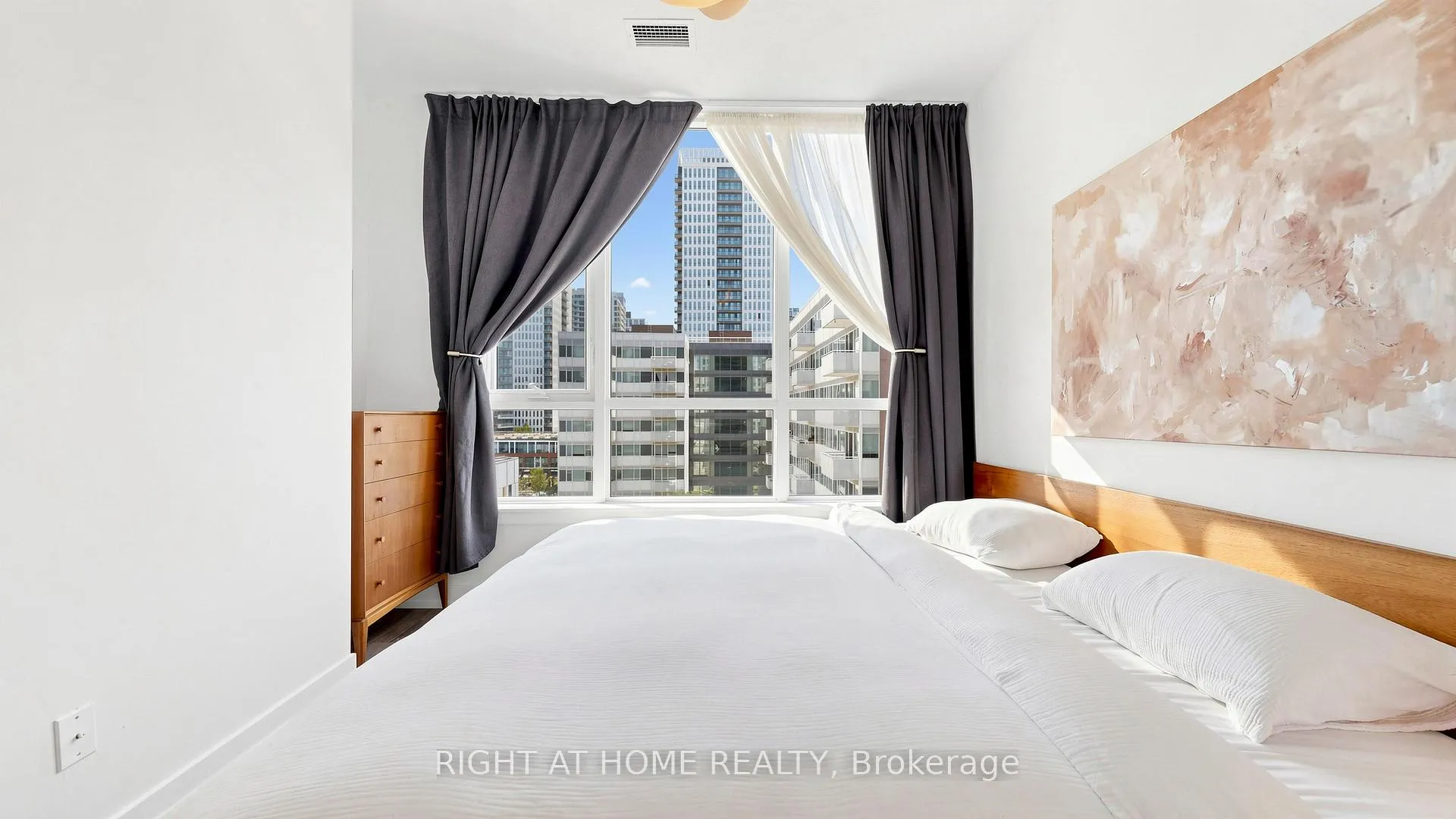Photo 12 of Unit 714, 200 Sackville Street, Toronto, Regent Park — HOMEH