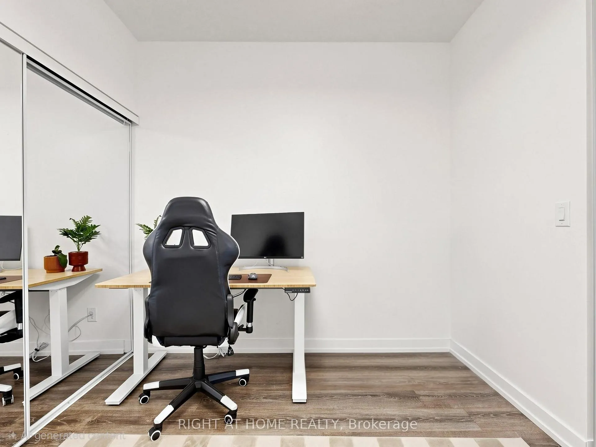 Photo 17 of Unit 714, 200 Sackville Street, Toronto, Regent Park — HOMEH