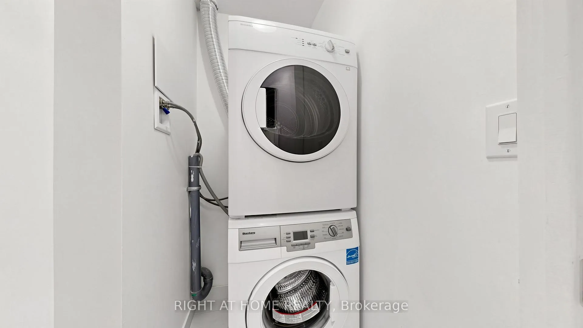 Photo 20 of Unit 714, 200 Sackville Street, Toronto, Regent Park — HOMEH