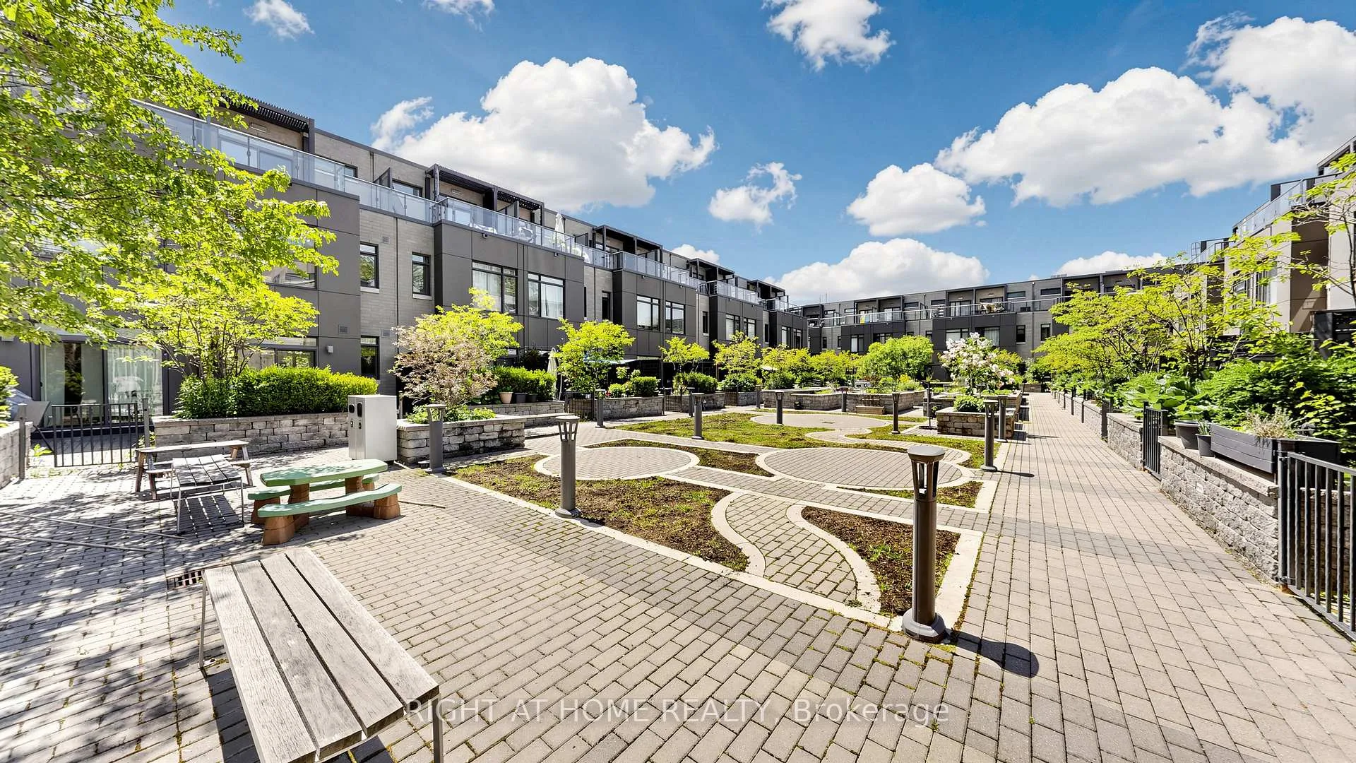Photo 30 of Unit 714, 200 Sackville Street, Toronto, Regent Park — HOMEH