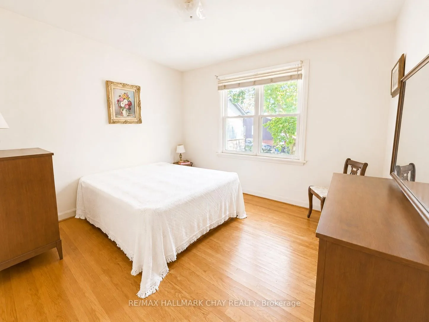 Photo 16 of 121 Rodney Street, Barrie, Codrington — HOMEH