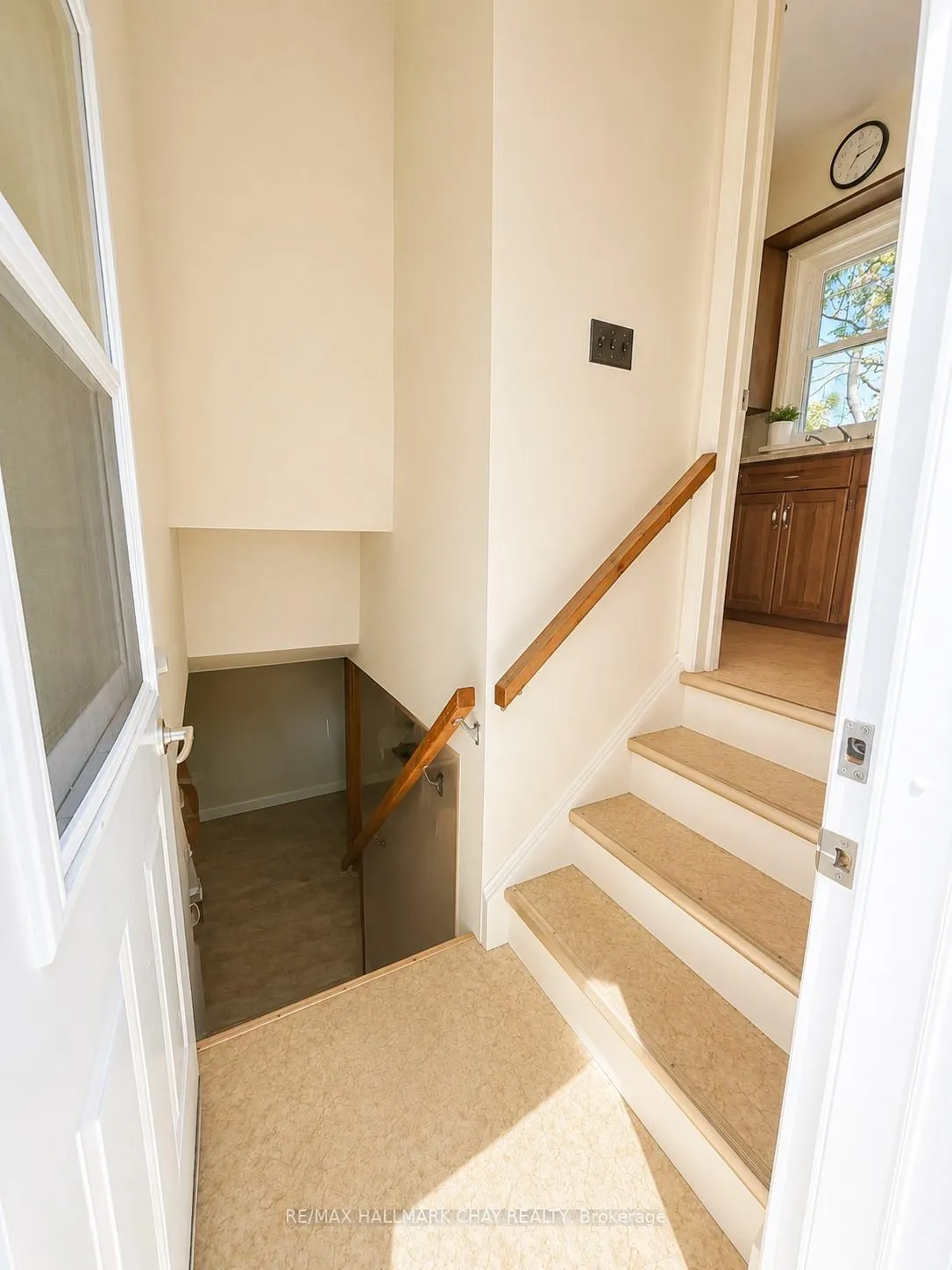 Photo 23 of 121 Rodney Street, Barrie, Codrington — HOMEH