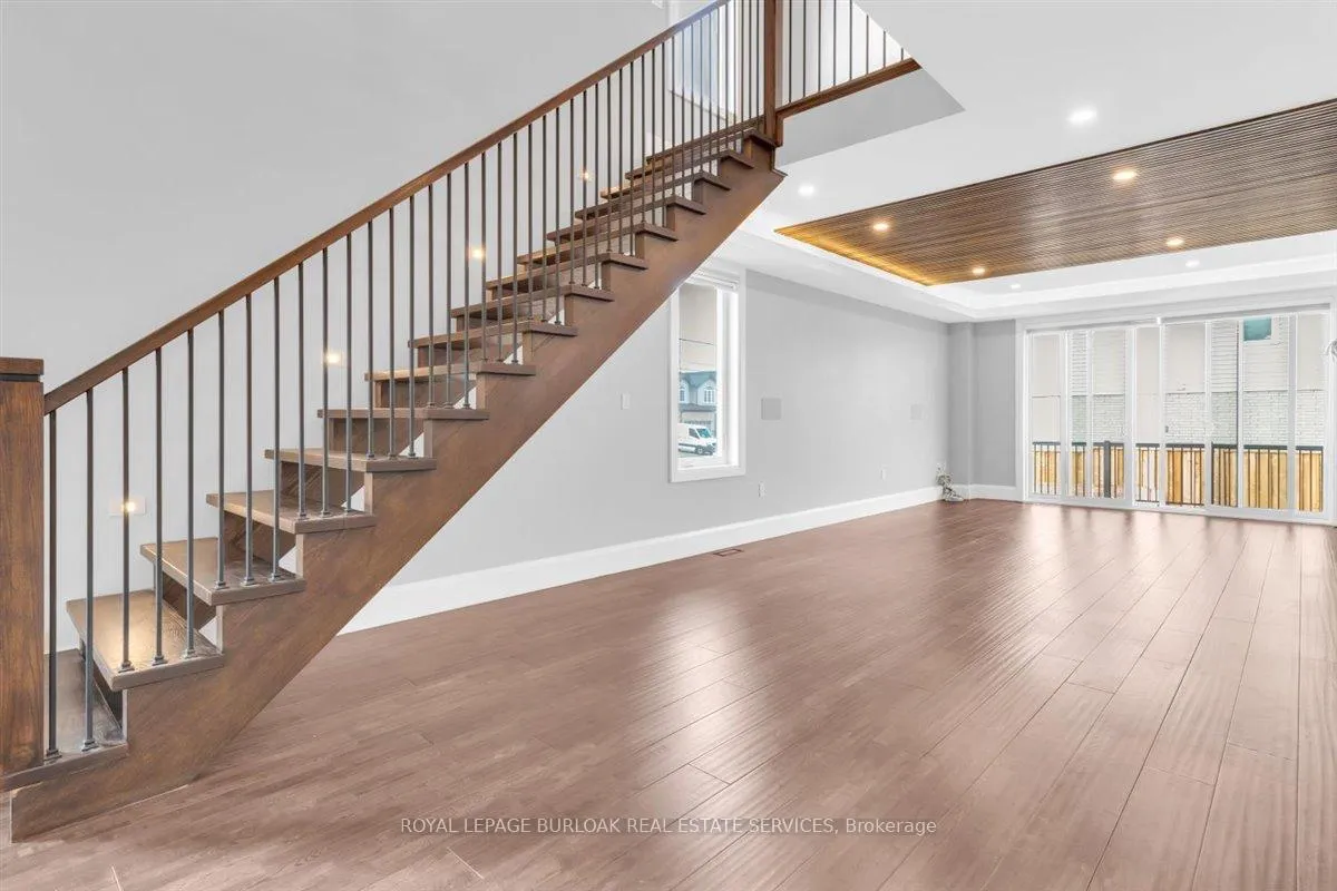 Photo 4 of Unit Upper, 255 Federal Street, Hamilton, Stoney Creek — HOMEH