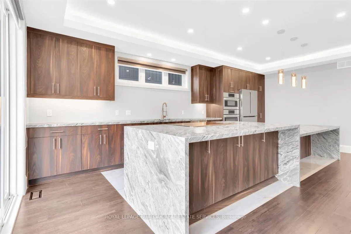 Photo 7 of Unit Upper, 255 Federal Street, Hamilton, Stoney Creek — HOMEH