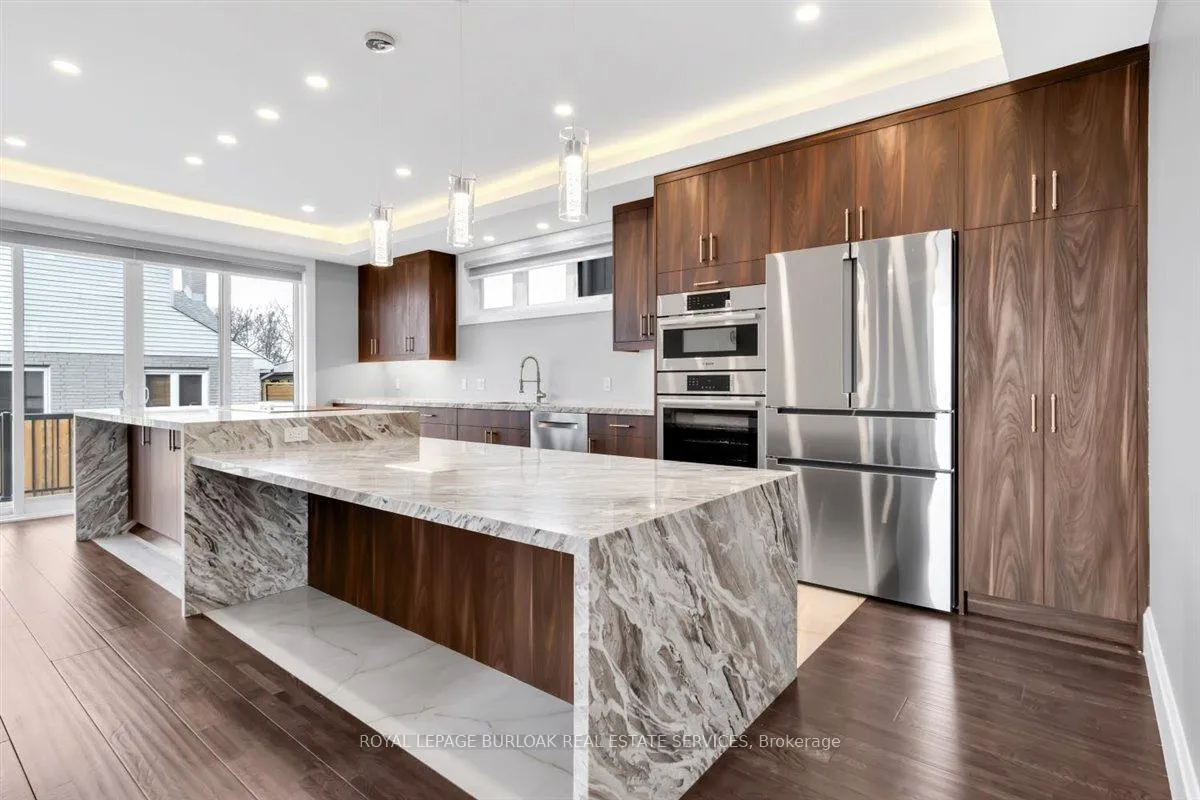 Photo 8 of Unit Upper, 255 Federal Street, Hamilton, Stoney Creek — HOMEH