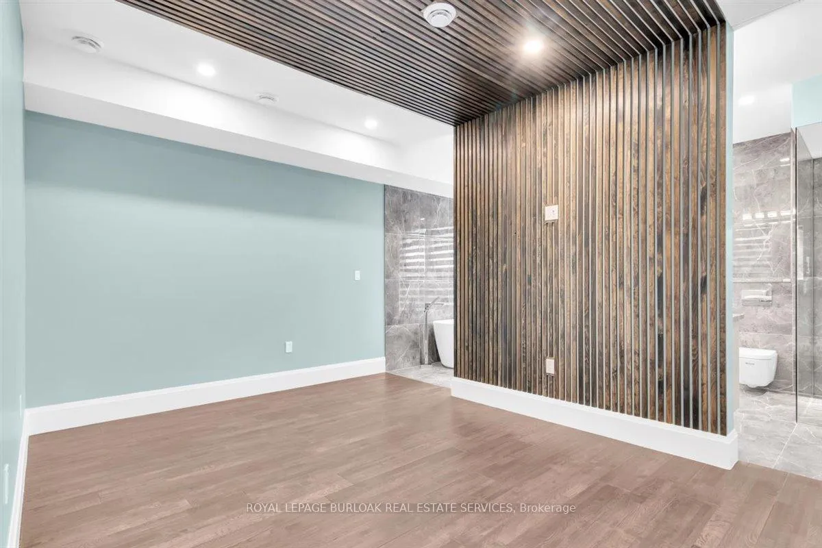 Photo 19 of Unit Upper, 255 Federal Street, Hamilton, Stoney Creek — HOMEH