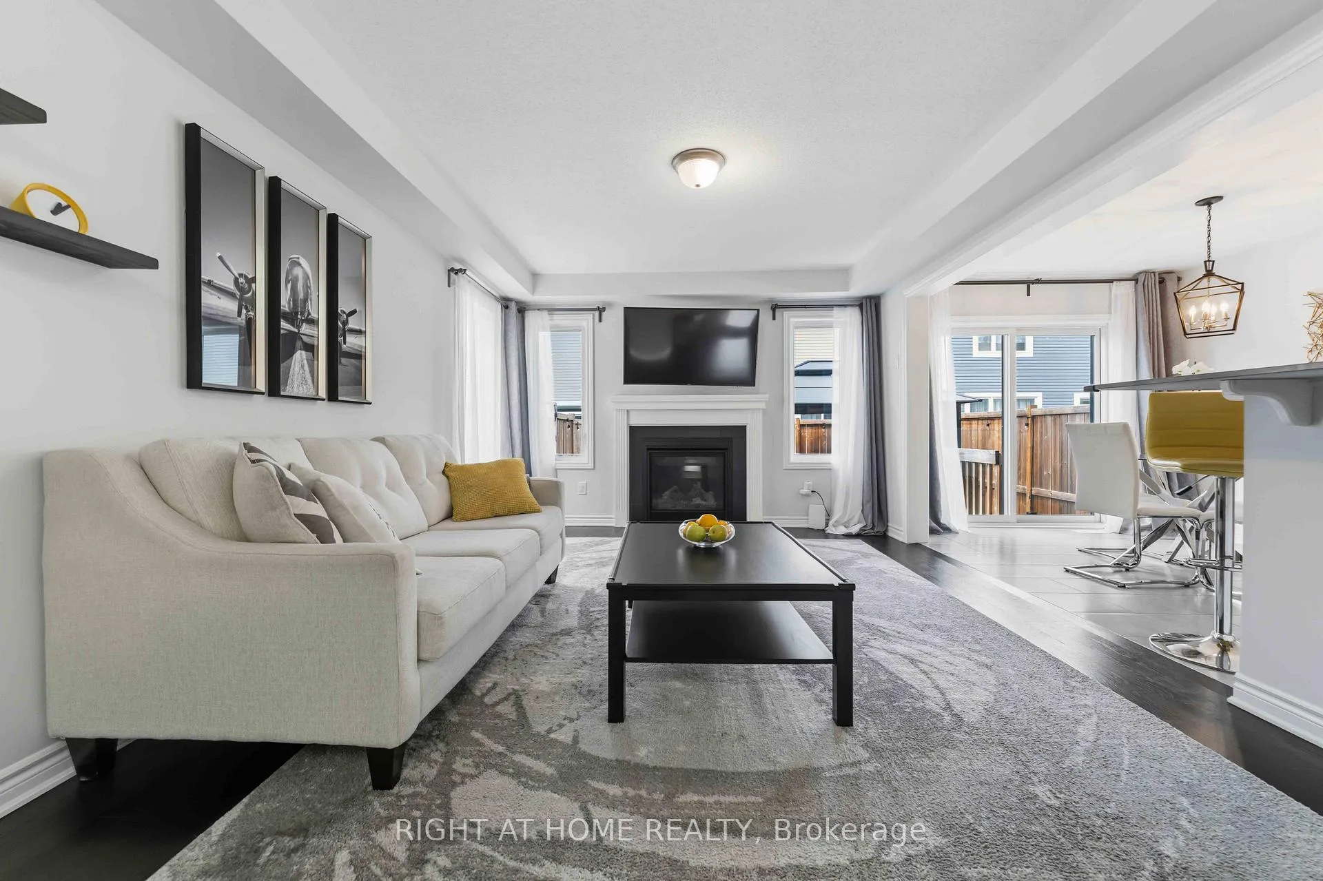 Photo 7 of 508 Roundleaf Way, Ottawa, Kanata - Emerald Meadows/Trailwest — HOMEH