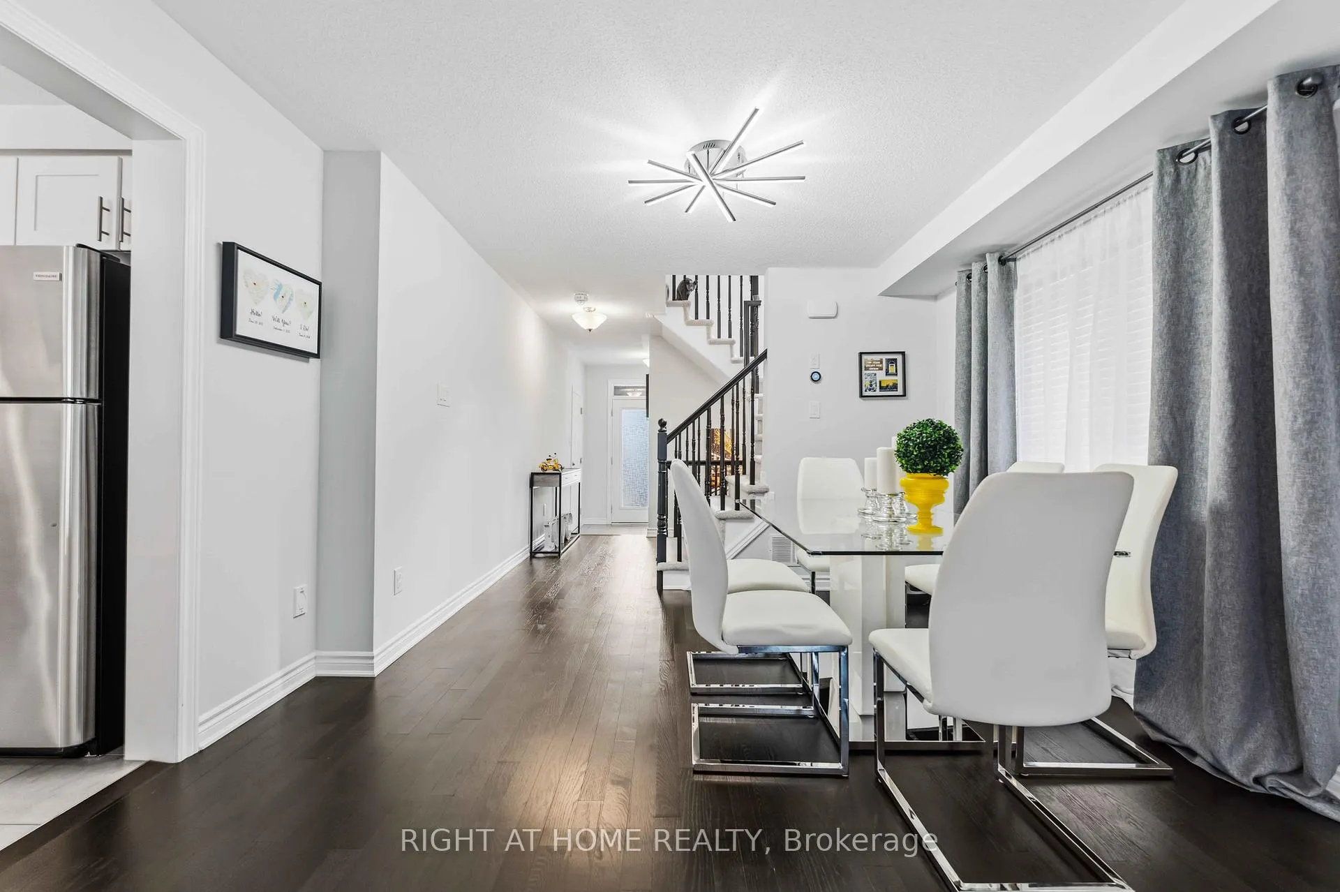 Photo 8 of 508 Roundleaf Way, Ottawa, Kanata - Emerald Meadows/Trailwest — HOMEH