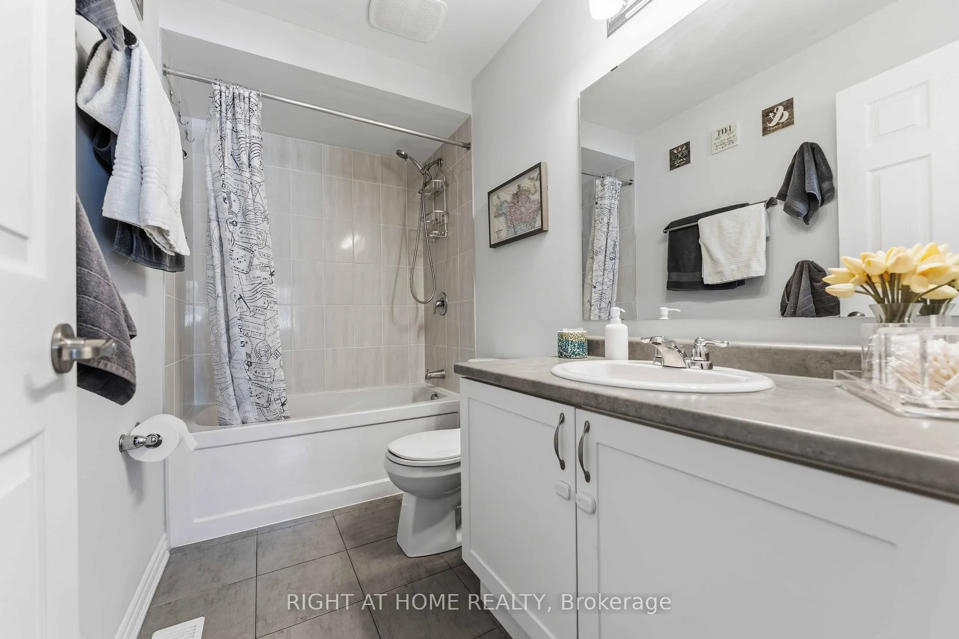Photo 20 of 508 Roundleaf Way, Ottawa, Kanata - Emerald Meadows/Trailwest — HOMEH