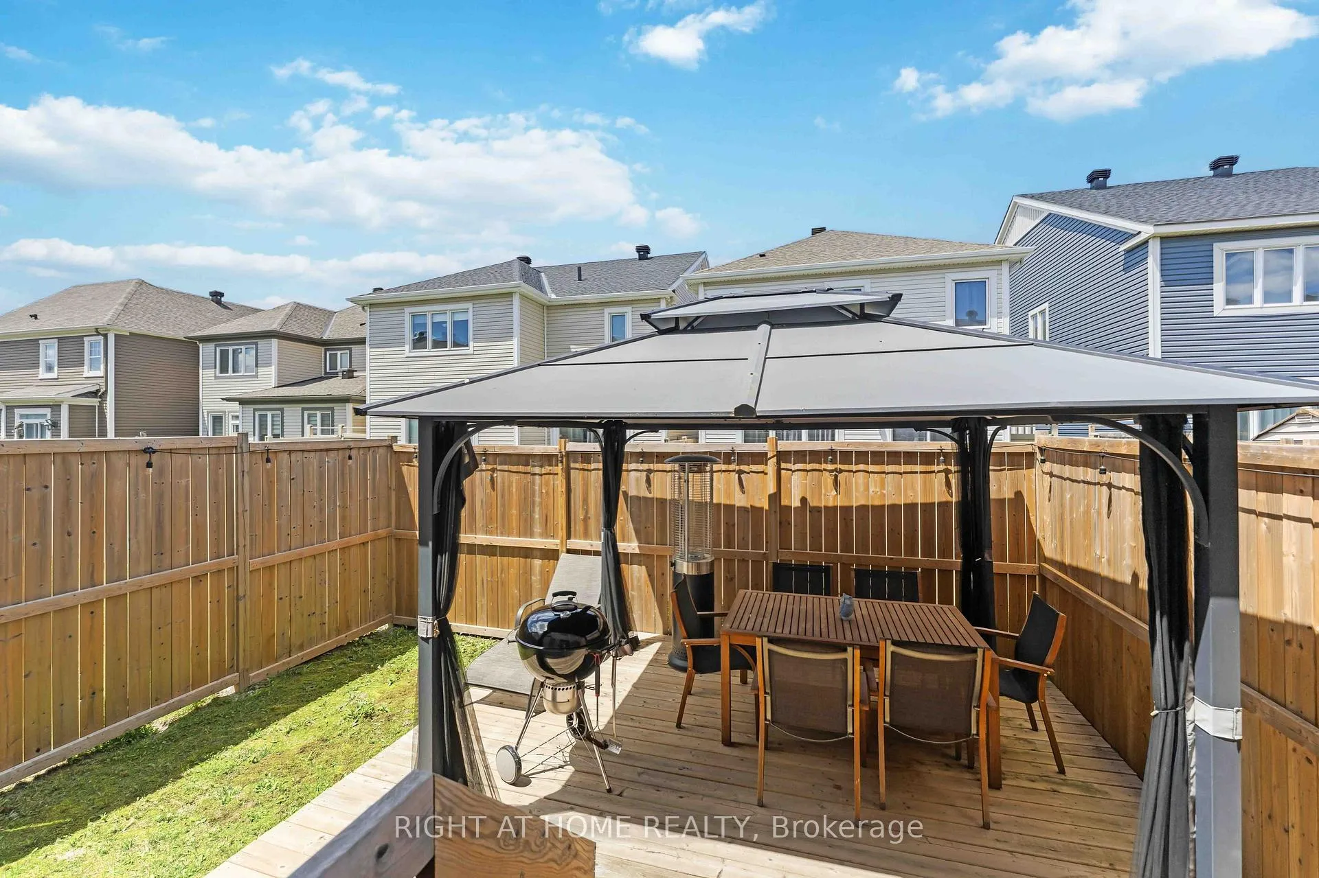 Photo 31 of 508 Roundleaf Way, Ottawa, Kanata - Emerald Meadows/Trailwest — HOMEH