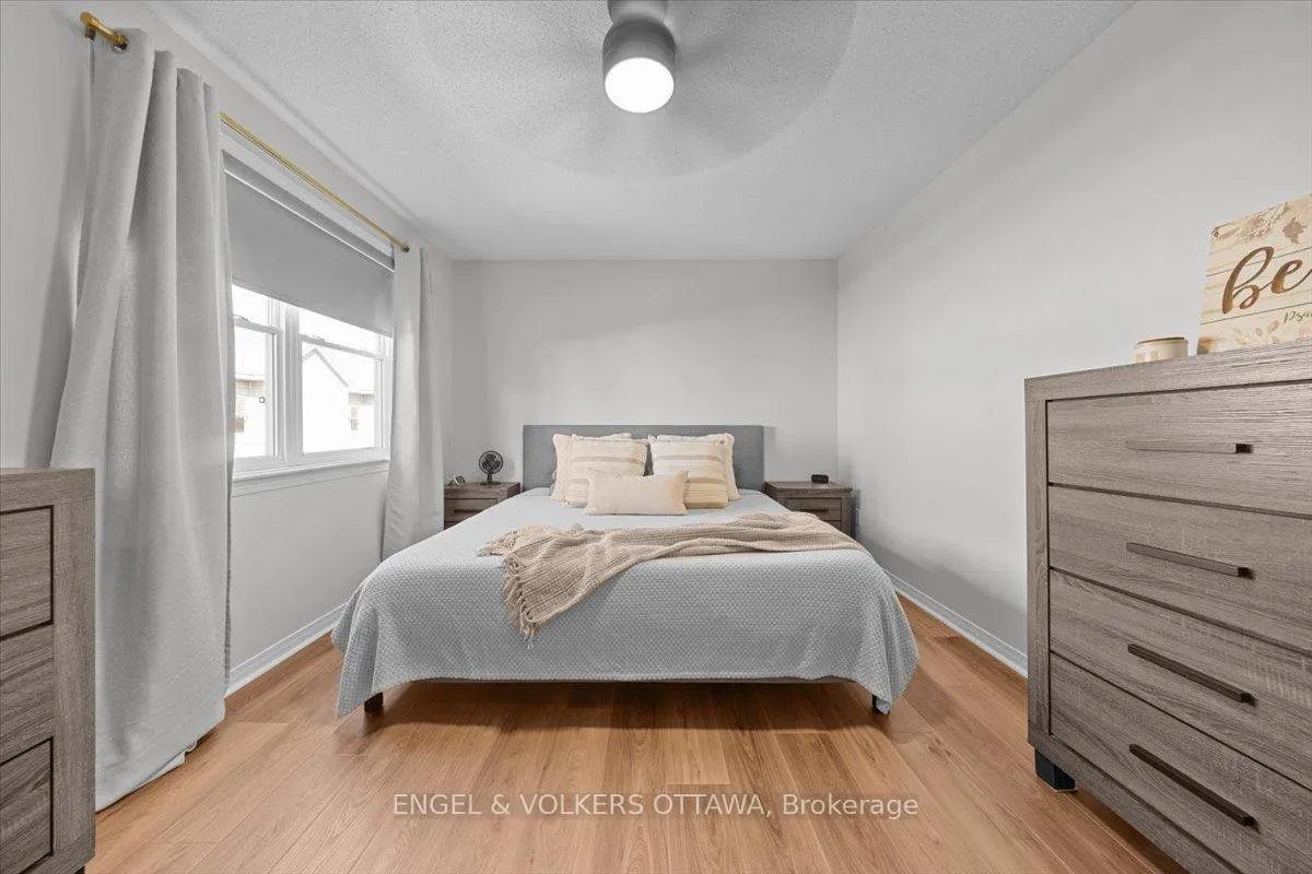 Photo 22 of 241 Monterey Drive, Ottawa, Leslie Park — HOMEH