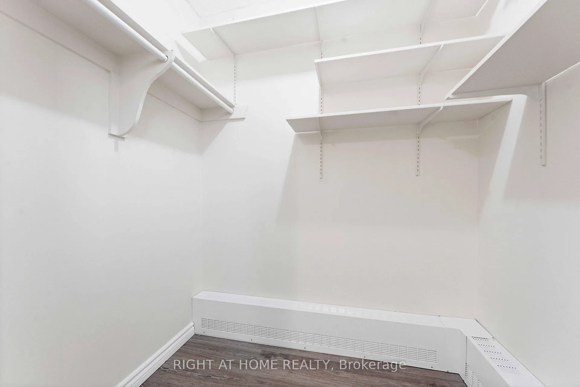 Photo 22 of Unit 311, 665 Bathgate Drive, Ottawa, Carson Meadows — HOMEH