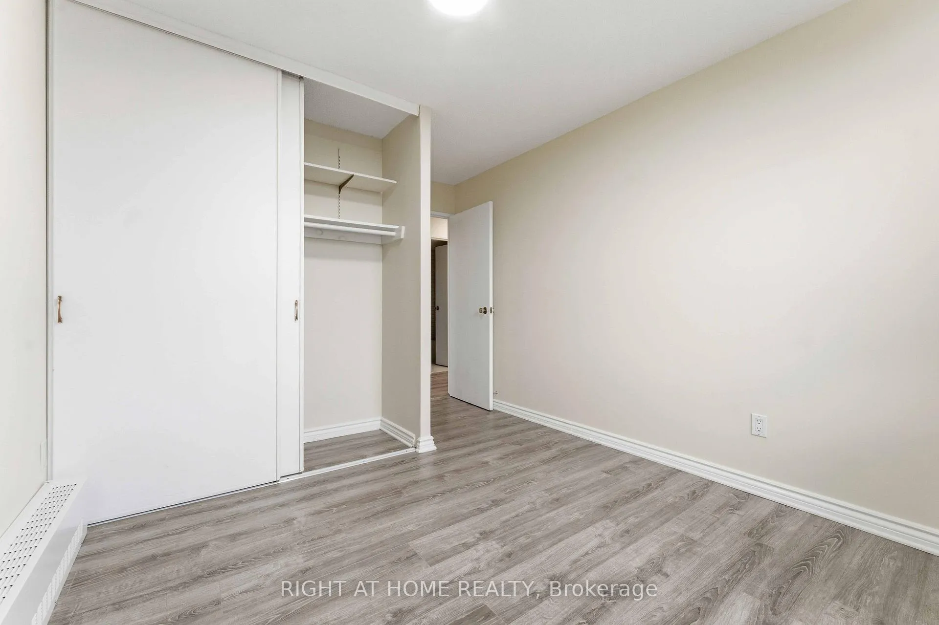 Photo 24 of Unit 311, 665 Bathgate Drive, Ottawa, Carson Meadows — HOMEH
