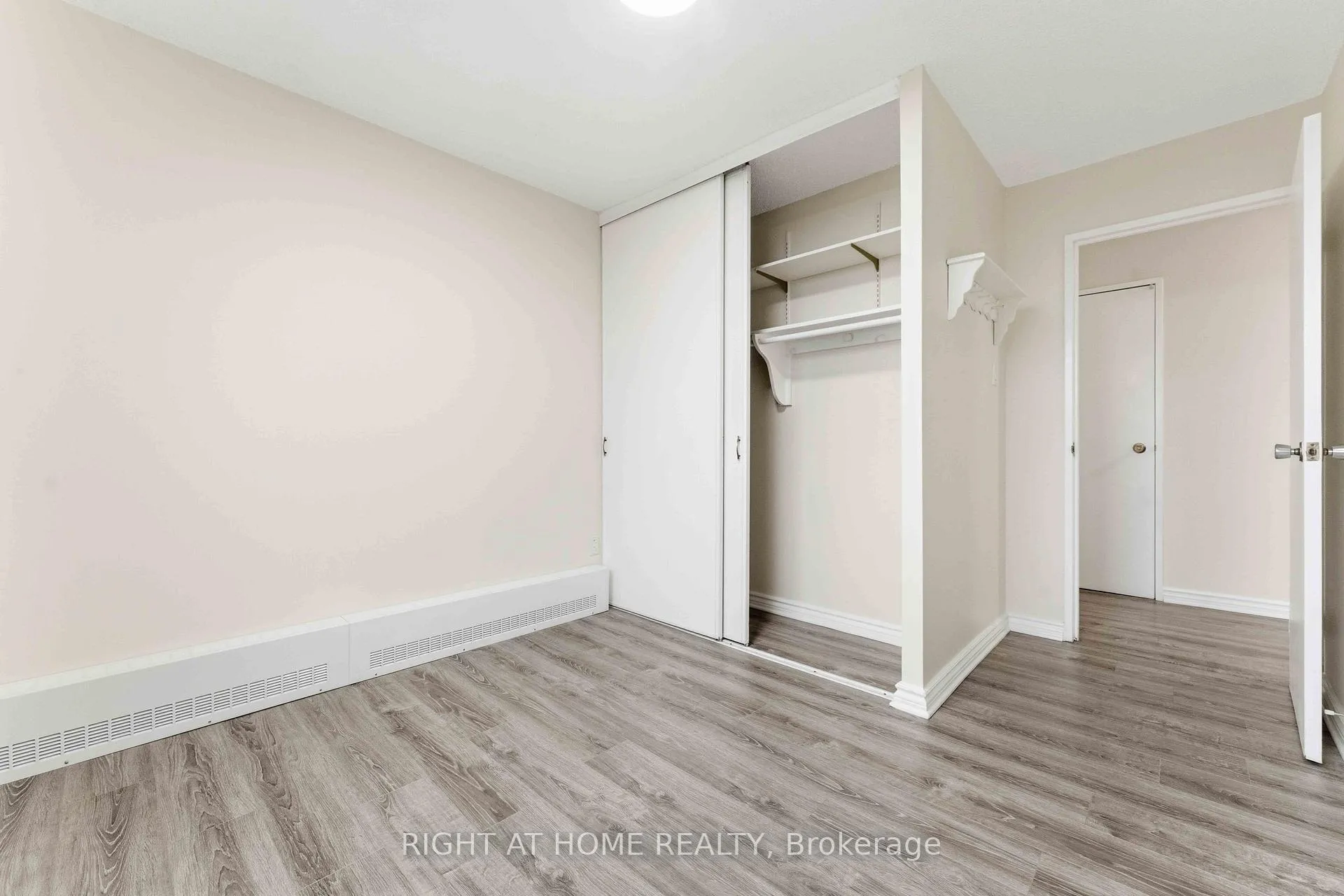 Photo 25 of Unit 311, 665 Bathgate Drive, Ottawa, Carson Meadows — HOMEH