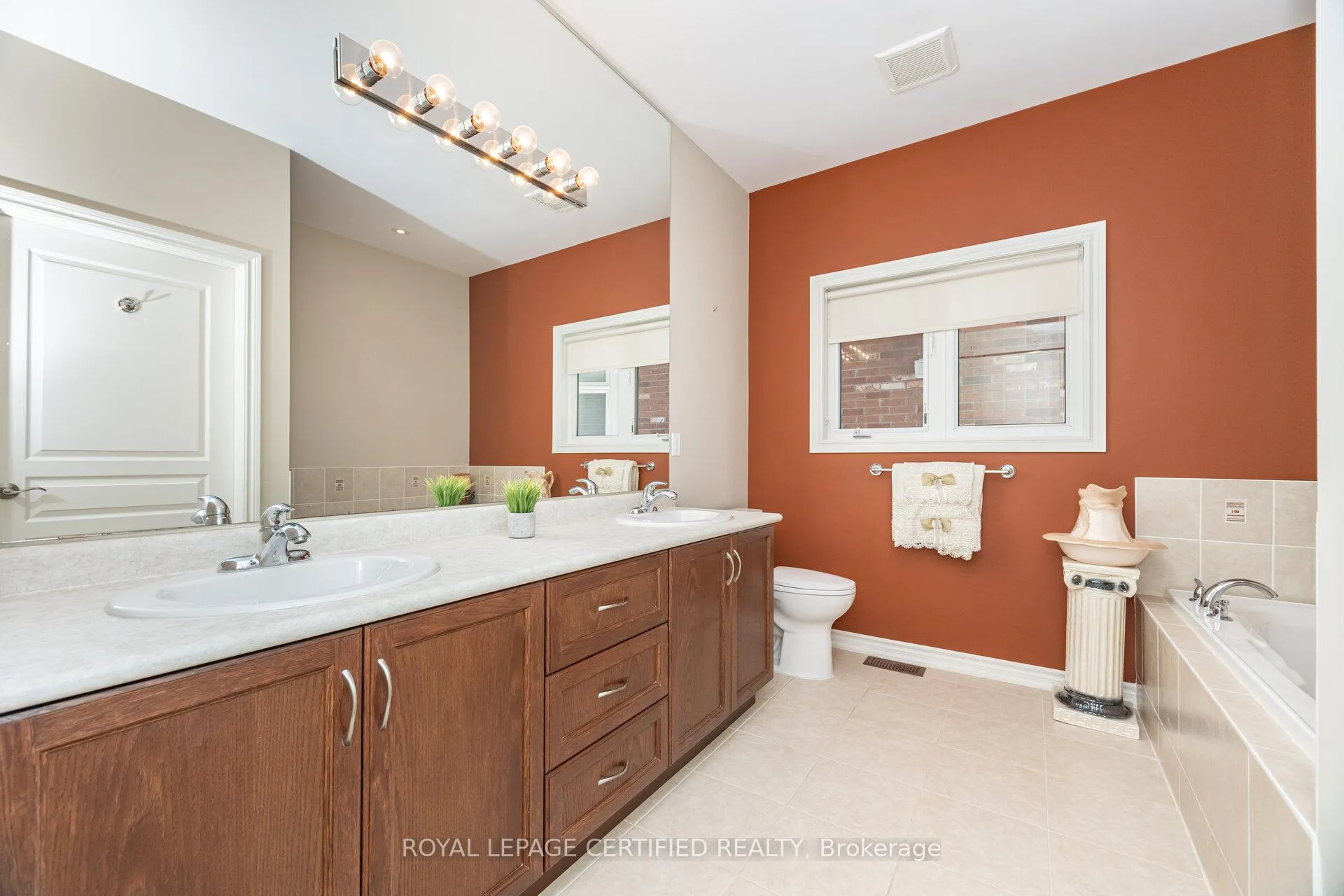 Photo 31 of Unit 158, 200 Kingfisher Drive, Mono, Rural Mono — HOMEH