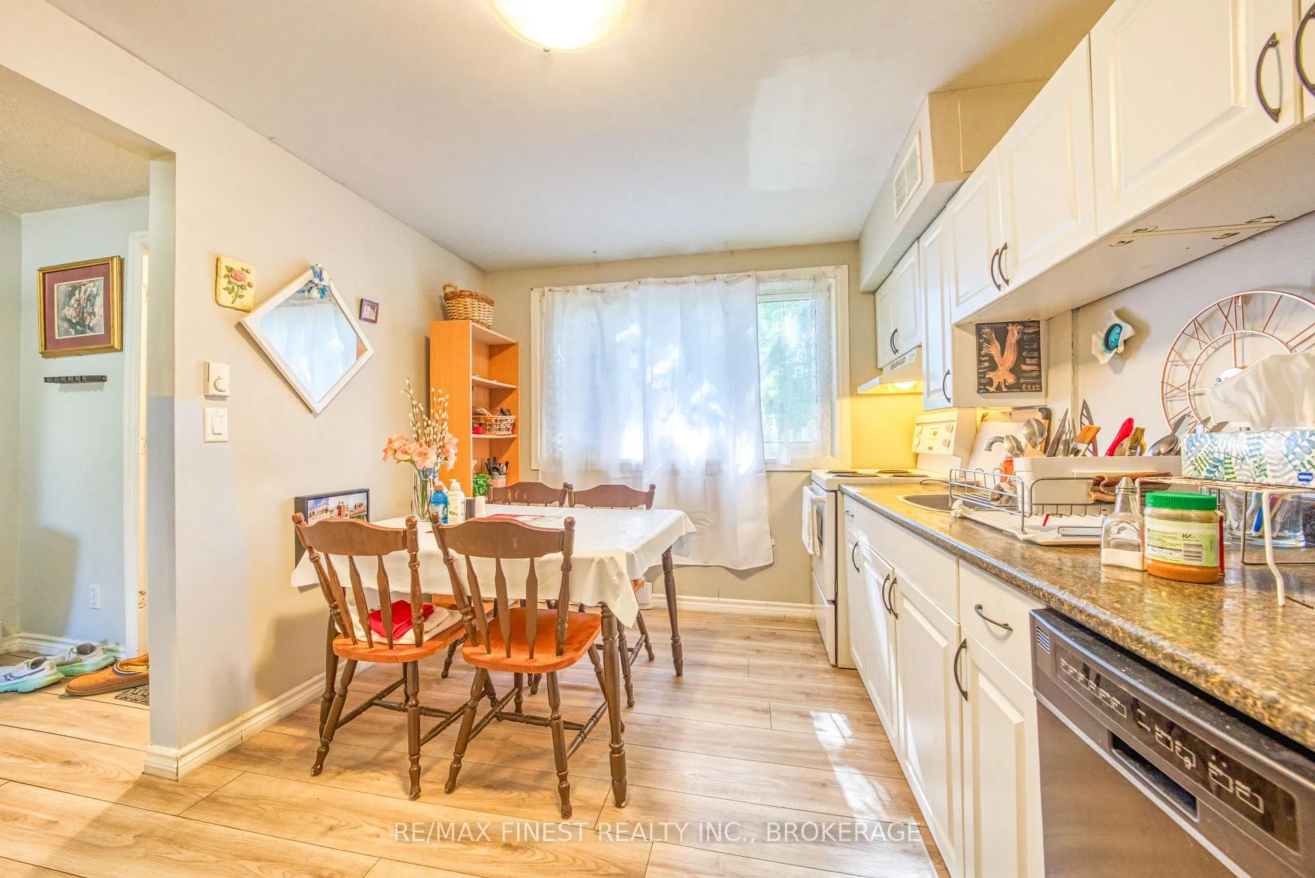Photo 3 of Unit 50, 258 Queen Mary Road, Kingston, Central City West — HOMEH