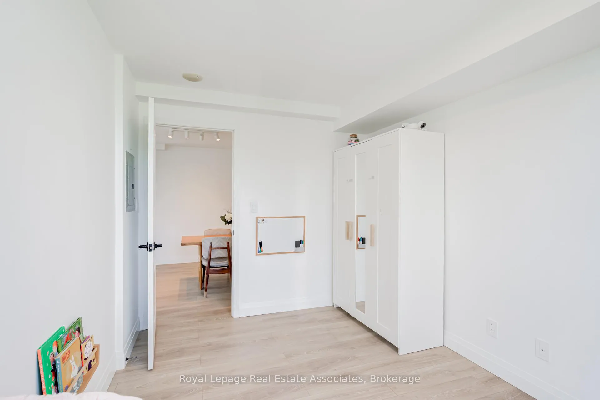 Photo 27 of Unit 705, 70 High Park Avenue, Toronto, High Park North — HOMEH