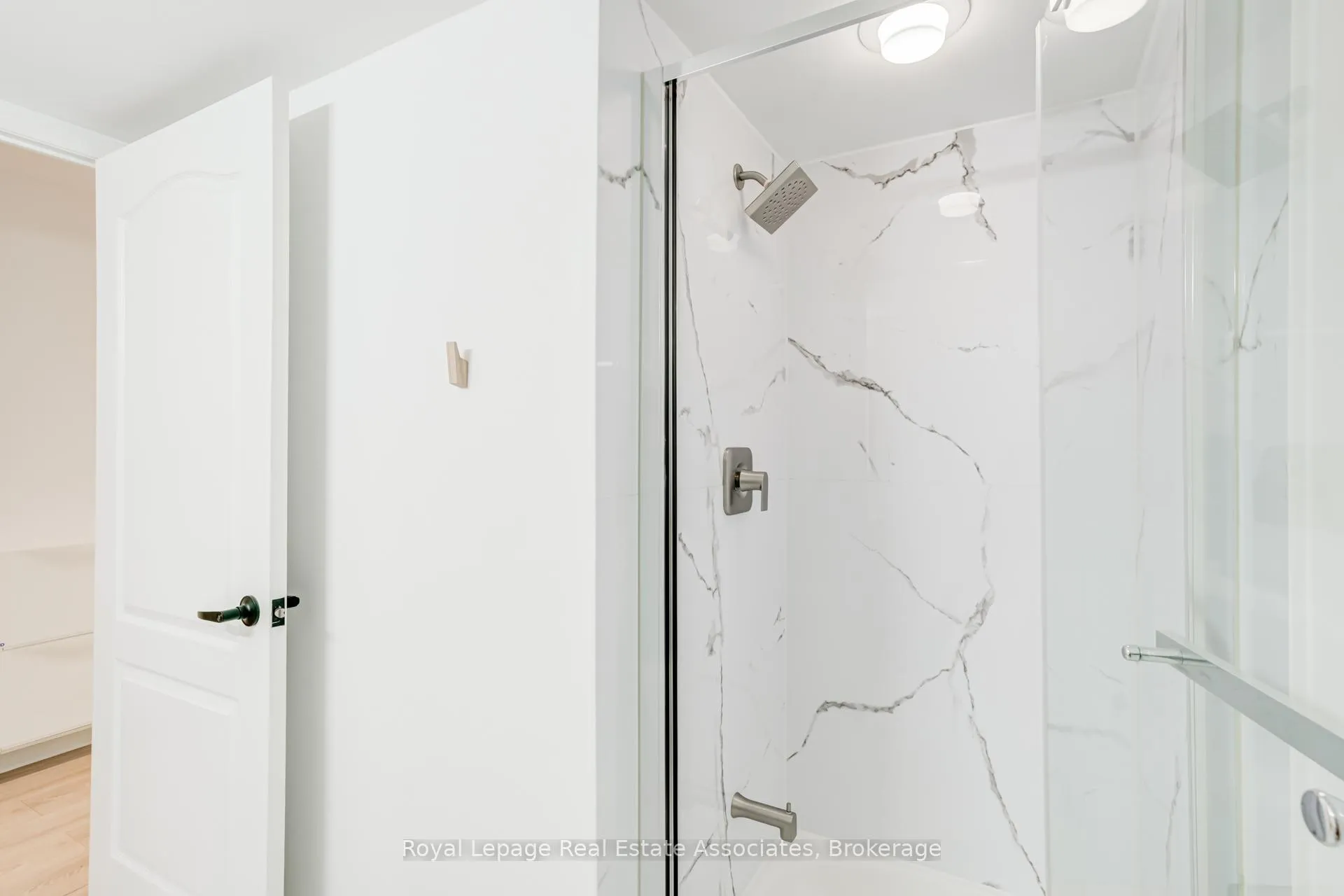 Photo 29 of Unit 705, 70 High Park Avenue, Toronto, High Park North — HOMEH