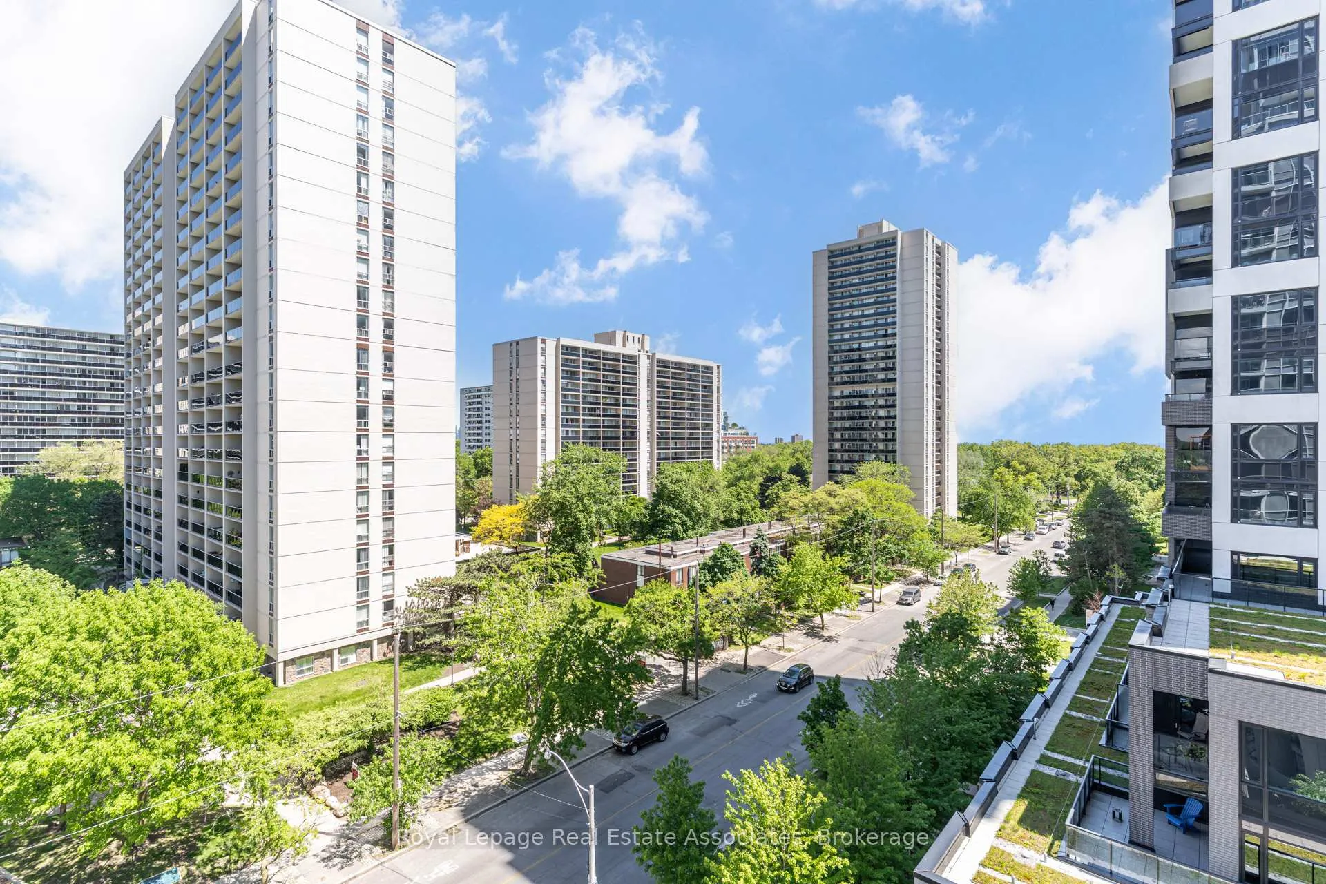 Photo 36 of Unit 705, 70 High Park Avenue, Toronto, High Park North — HOMEH