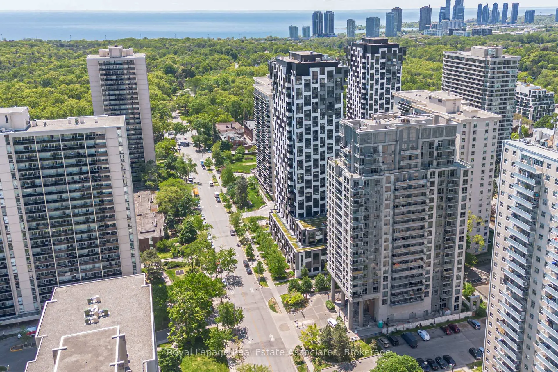 Photo 41 of Unit 705, 70 High Park Avenue, Toronto, High Park North — HOMEH