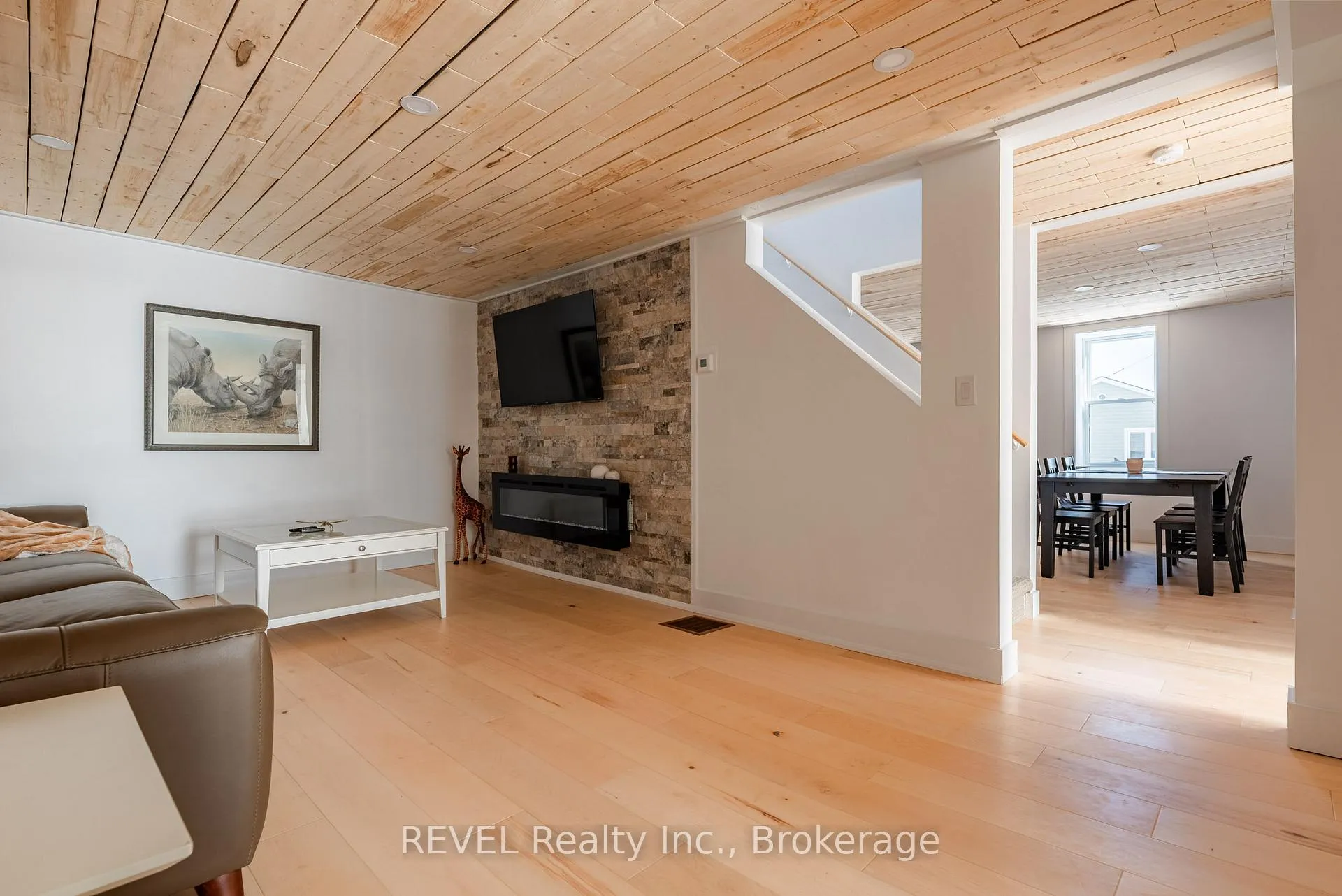 Photo 9 of 80 Lighthouse Drive, Haldimand, Dunnville — HOMEH