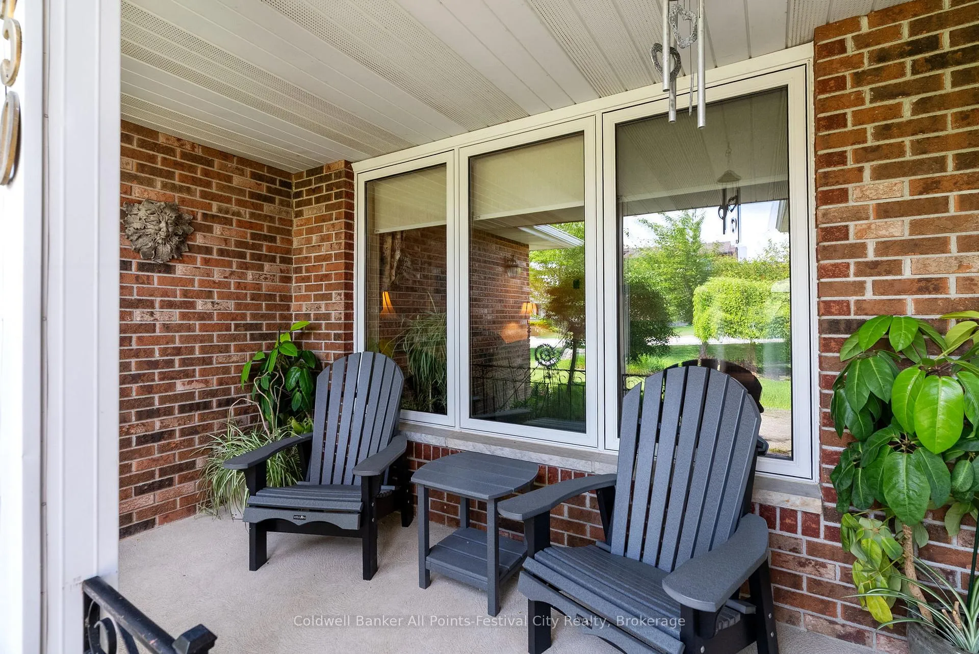 Photo 5 of 30 Mohawk Crescent, Central Huron, Clinton — HOMEH