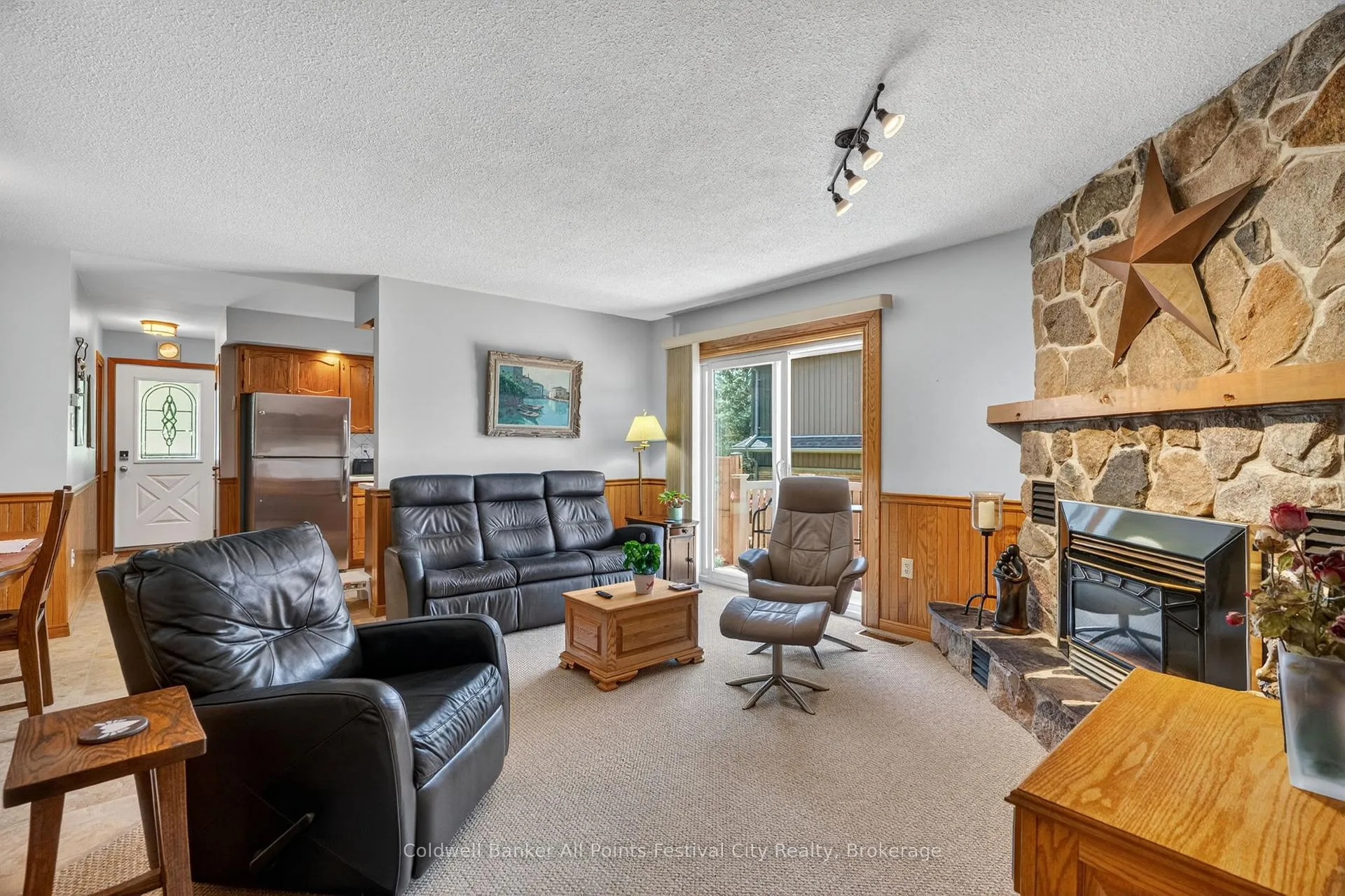 Photo 22 of 30 Mohawk Crescent, Central Huron, Clinton — HOMEH