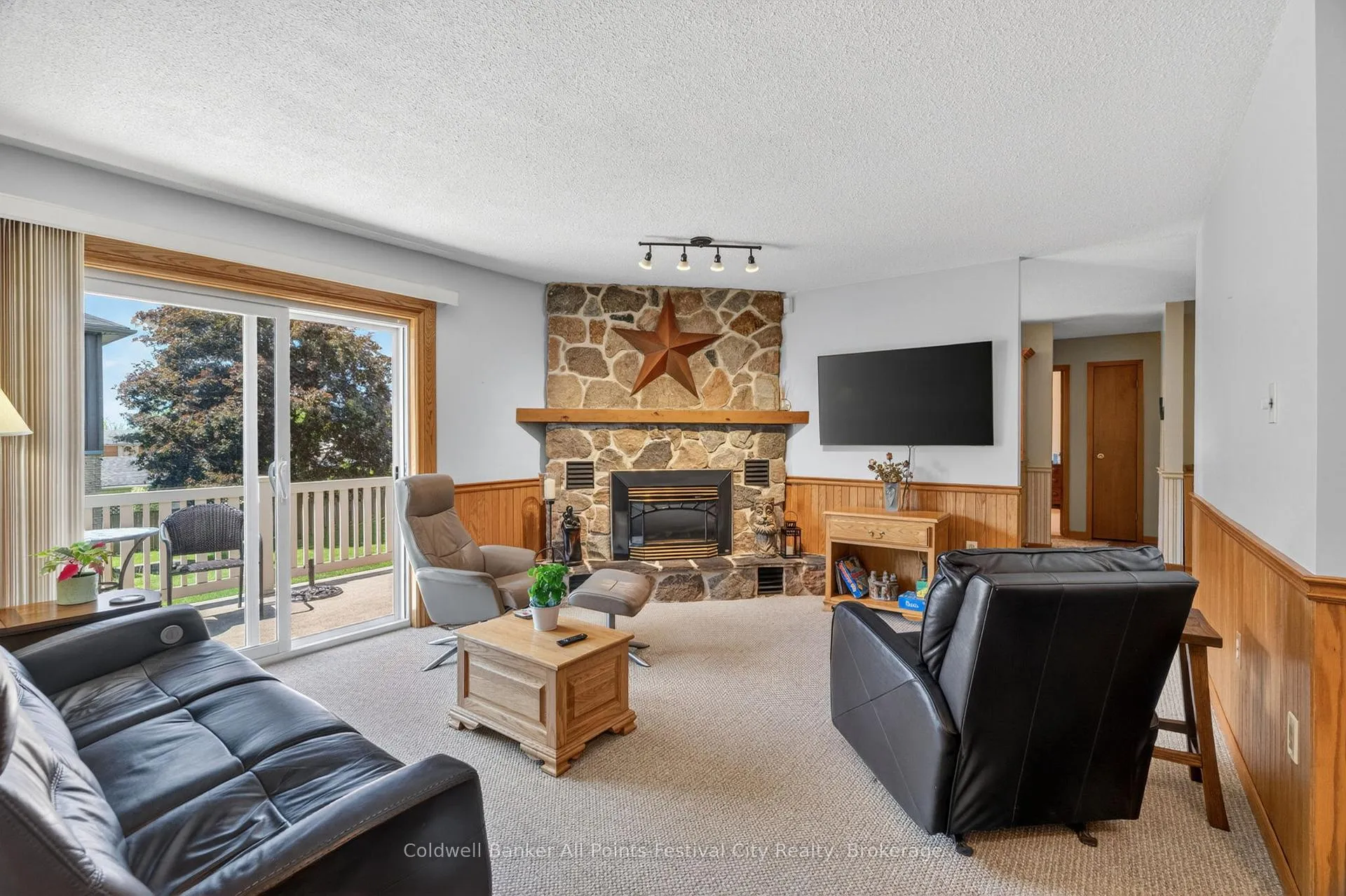 Photo 24 of 30 Mohawk Crescent, Central Huron, Clinton — HOMEH