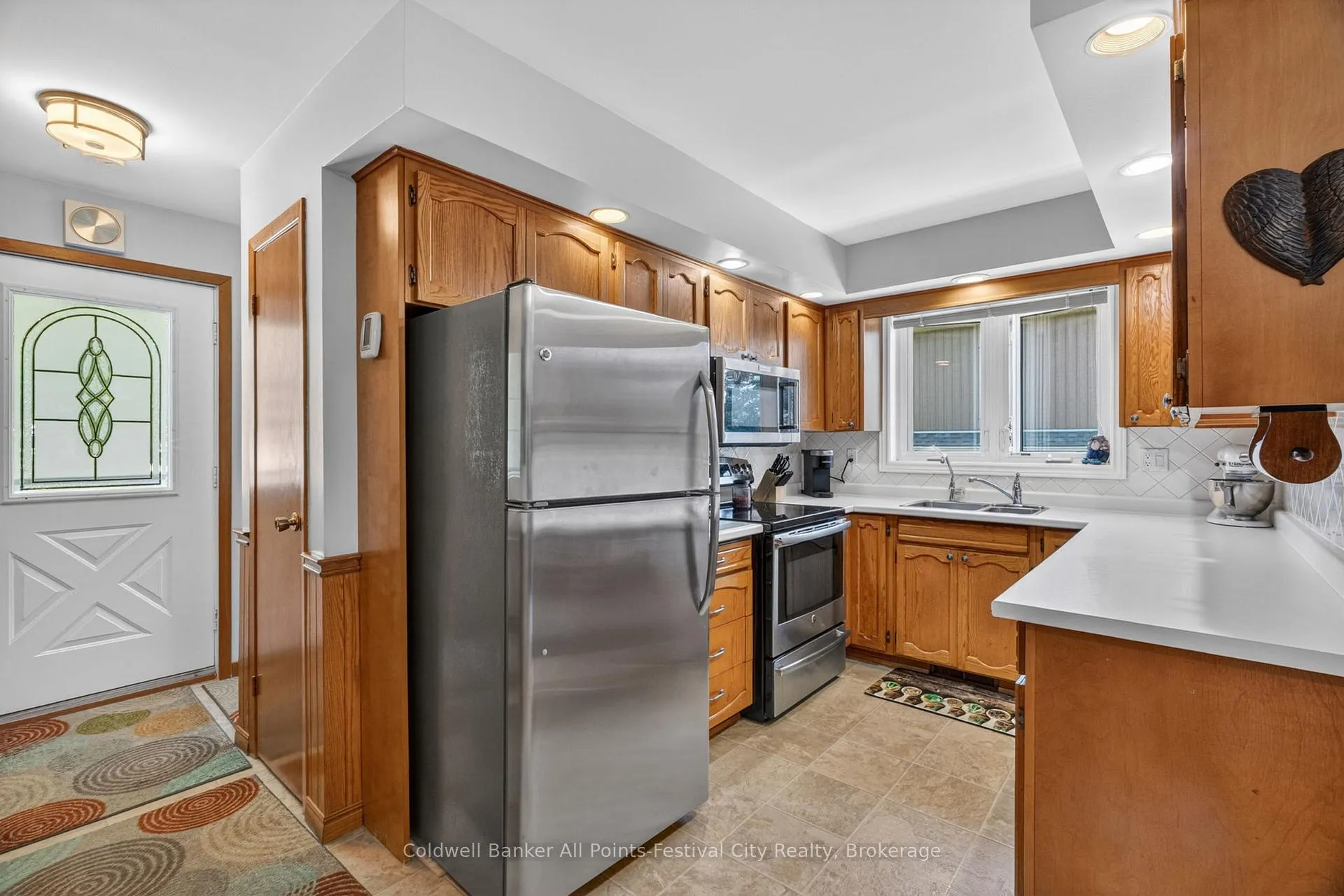 Photo 25 of 30 Mohawk Crescent, Central Huron, Clinton — HOMEH