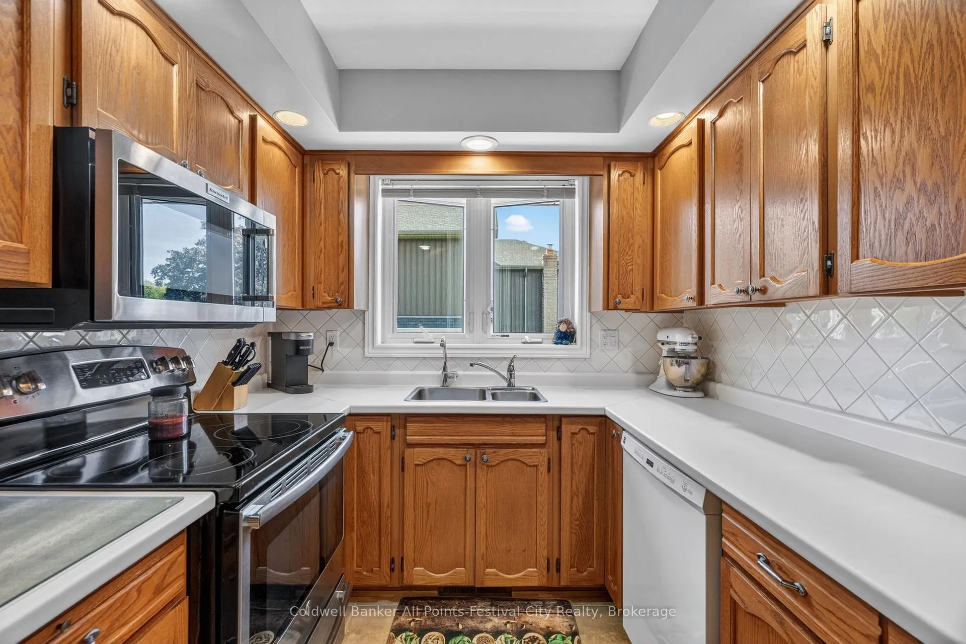 Photo 26 of 30 Mohawk Crescent, Central Huron, Clinton — HOMEH