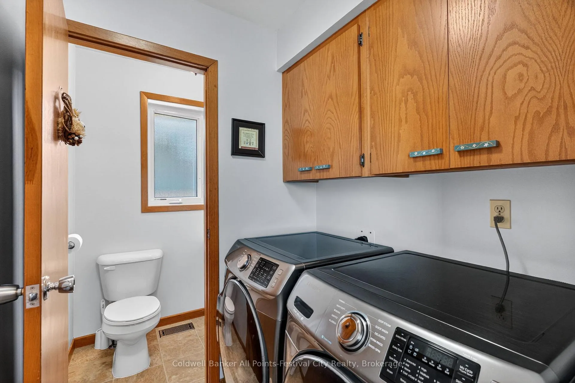 Photo 27 of 30 Mohawk Crescent, Central Huron, Clinton — HOMEH