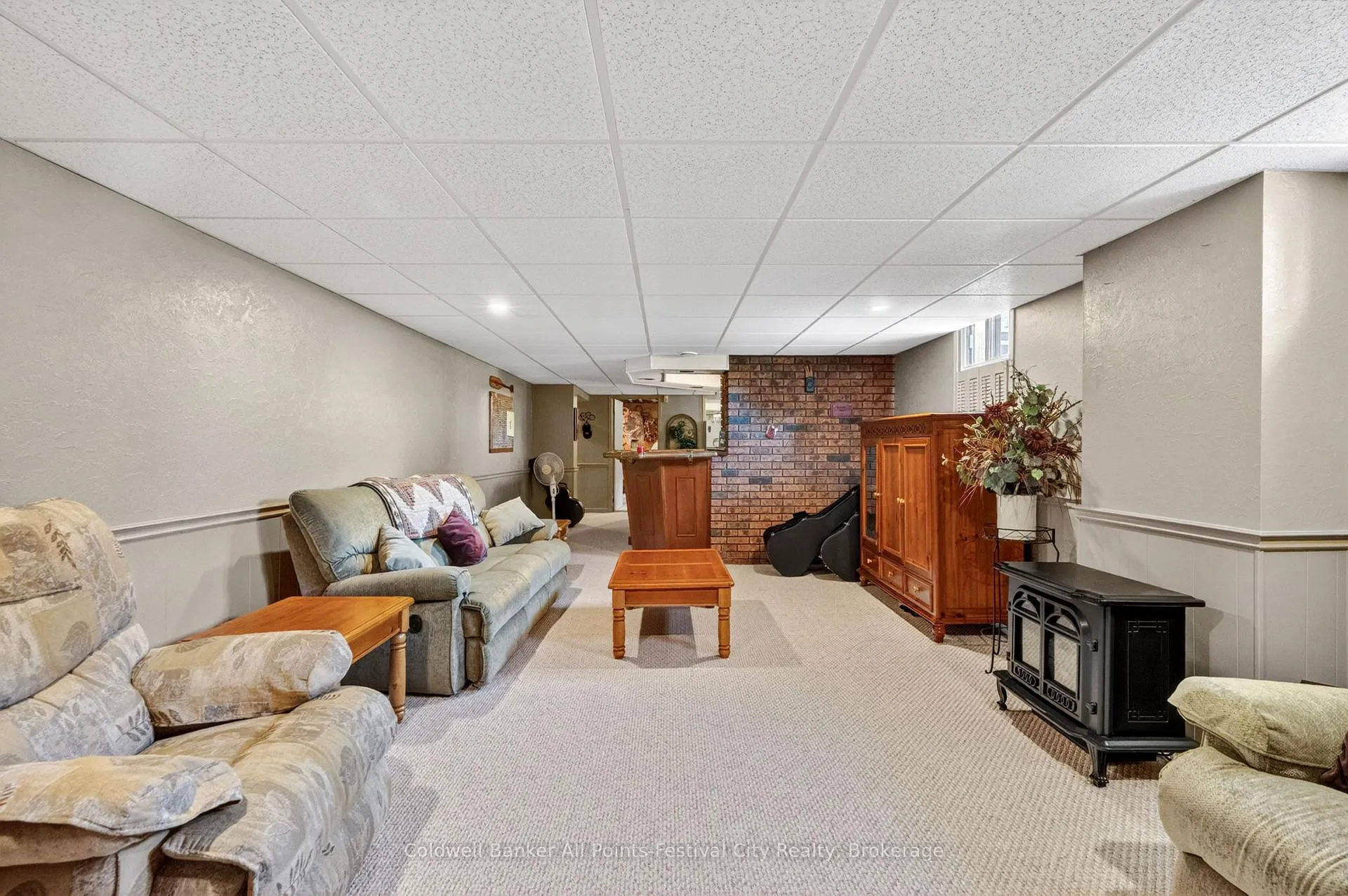 Photo 32 of 30 Mohawk Crescent, Central Huron, Clinton — HOMEH