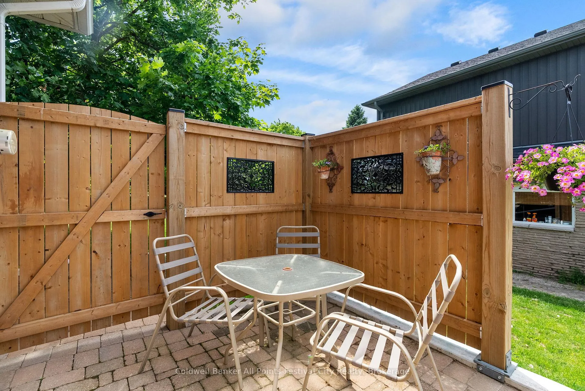 Photo 37 of 30 Mohawk Crescent, Central Huron, Clinton — HOMEH