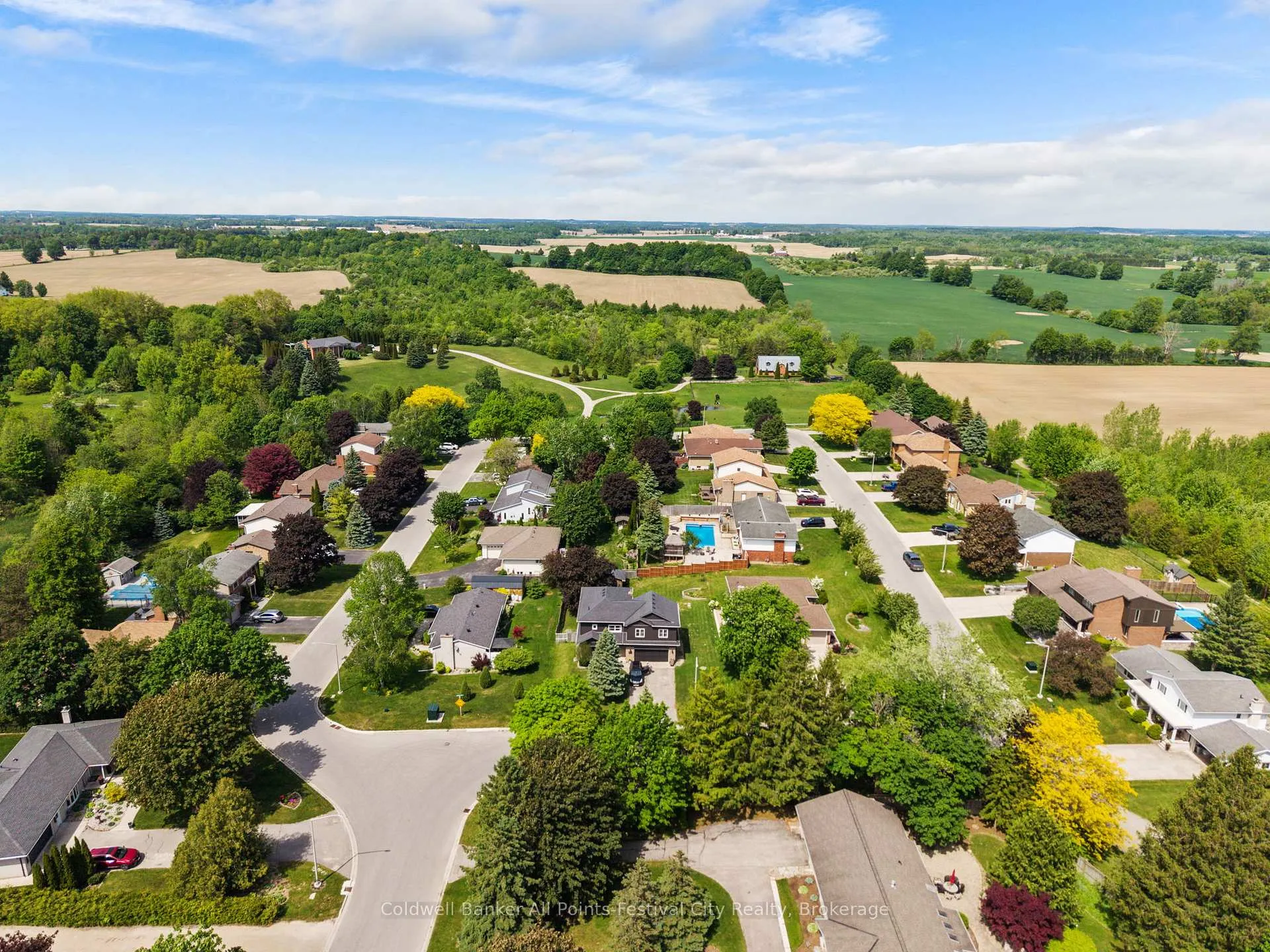 Photo 46 of 30 Mohawk Crescent, Central Huron, Clinton — HOMEH