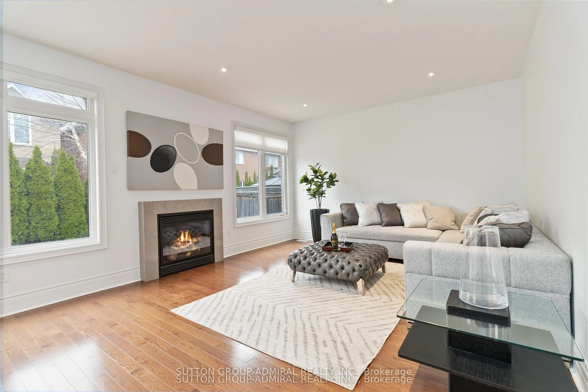 Photo 3 of 3301 Skipton Lane, Oakville, Bronte Creek — HOMEH