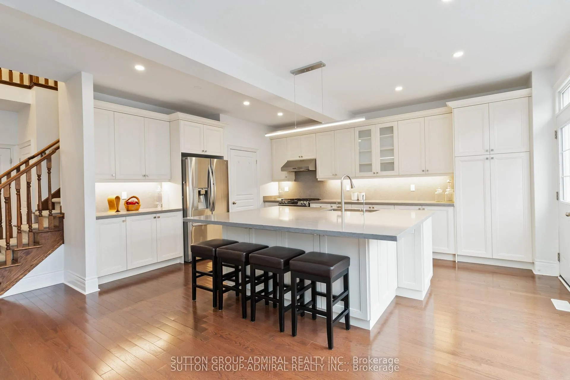 Photo 7 of 3301 Skipton Lane, Oakville, Bronte Creek — HOMEH