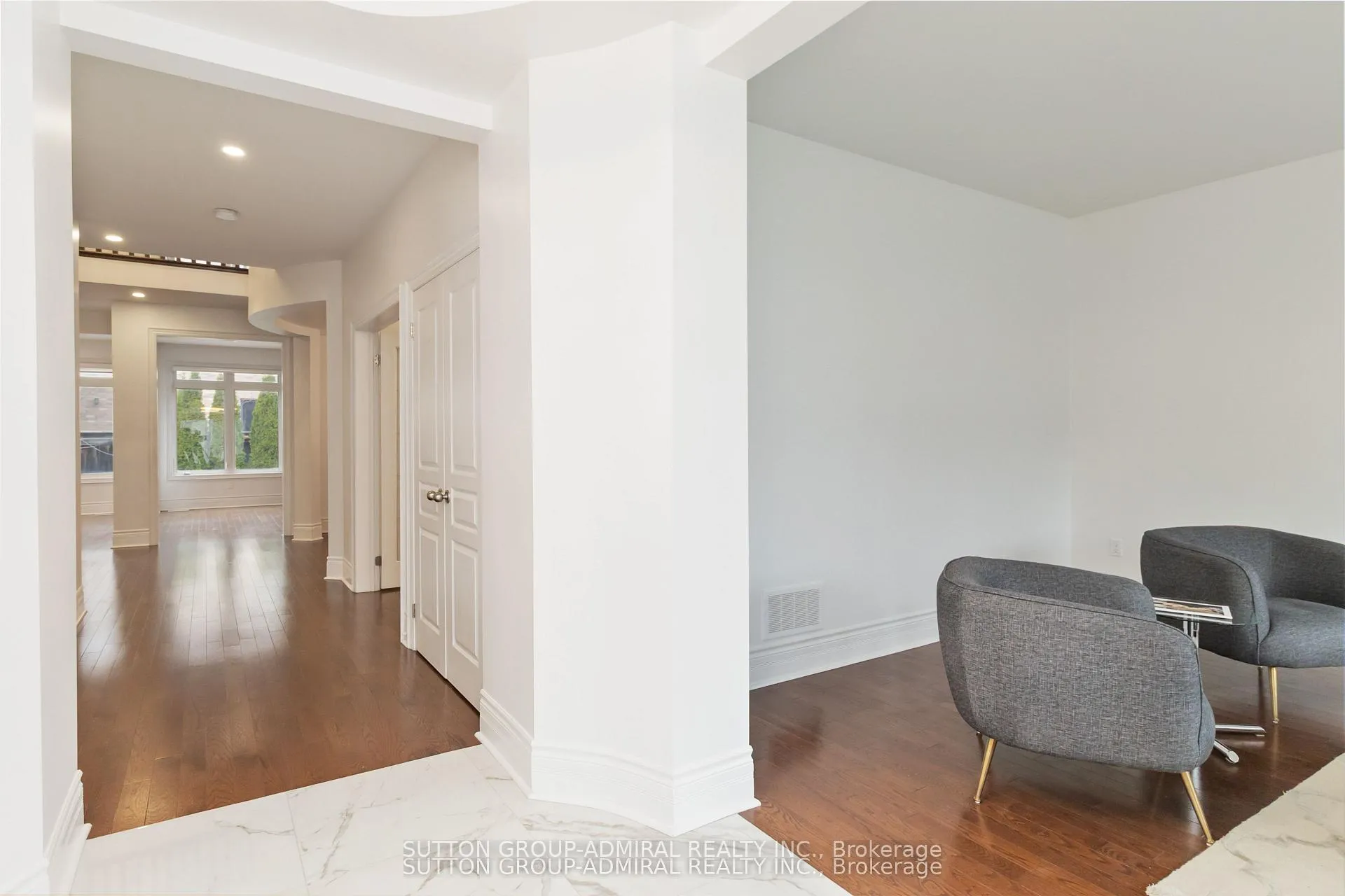 Photo 13 of 3301 Skipton Lane, Oakville, Bronte Creek — HOMEH