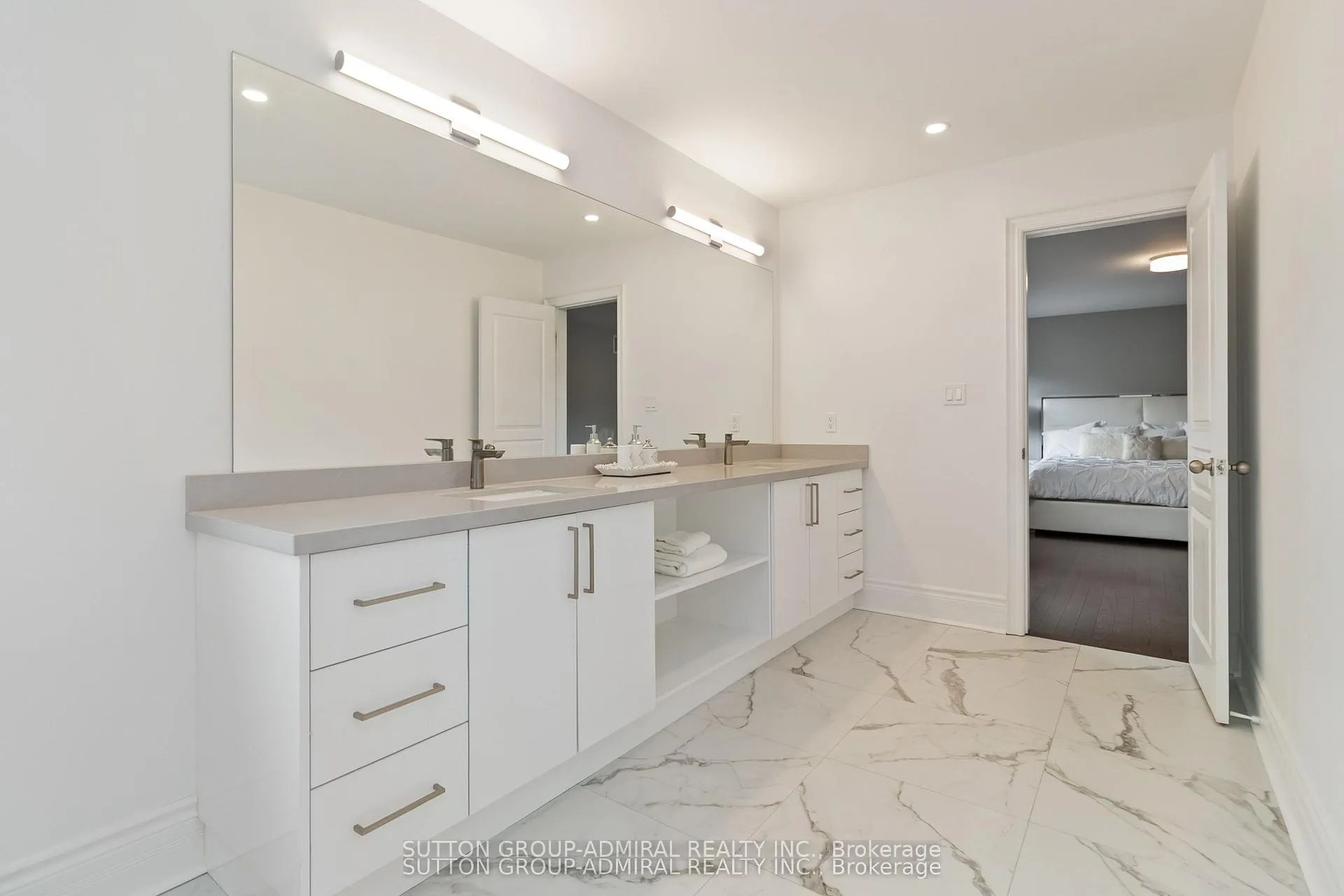 Photo 26 of 3301 Skipton Lane, Oakville, Bronte Creek — HOMEH