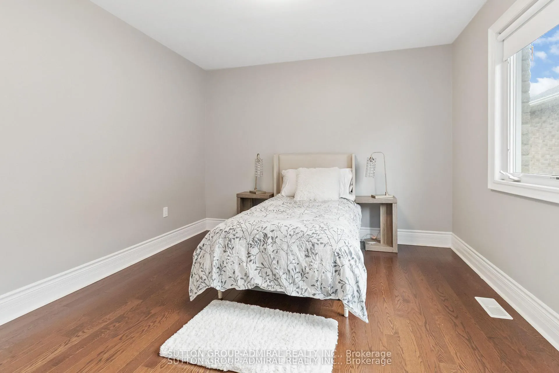 Photo 27 of 3301 Skipton Lane, Oakville, Bronte Creek — HOMEH