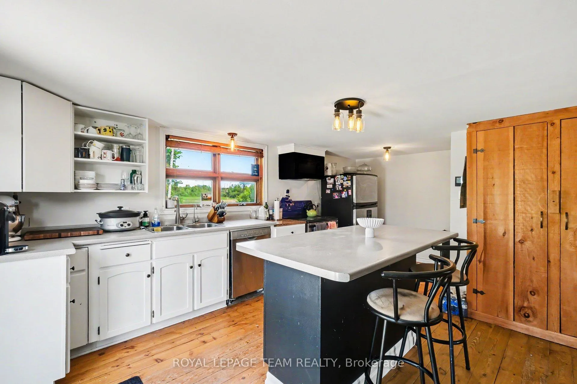 Photo 6 of 5894 Roger Stevens Drive, Montague, Montague Twp — HOMEH