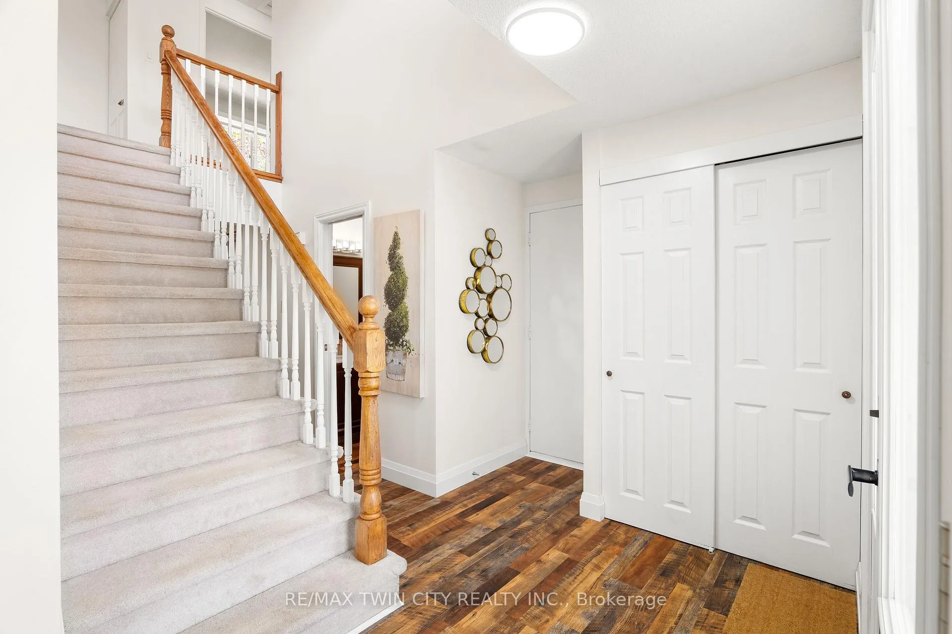 Photo 6 of 240 Grand River Boulevard, Kitchener, Centreville Chicopee — HOMEH