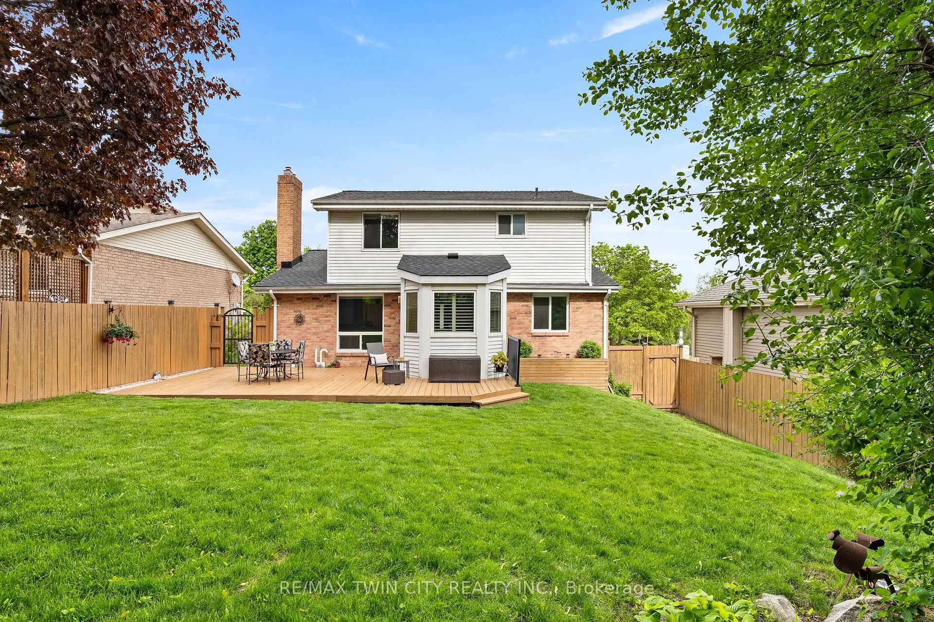 Photo 41 of 240 Grand River Boulevard, Kitchener, Centreville Chicopee — HOMEH
